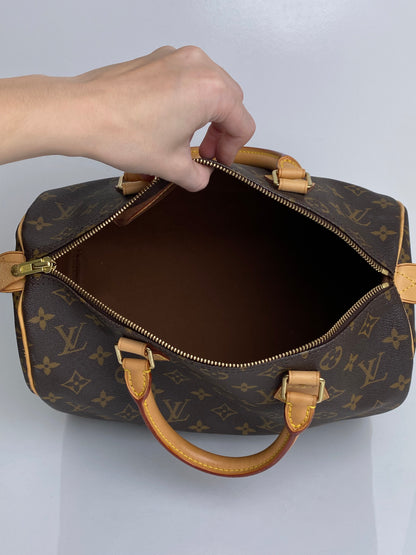 Louis Vuitton Monogram Canvas Speedy 30