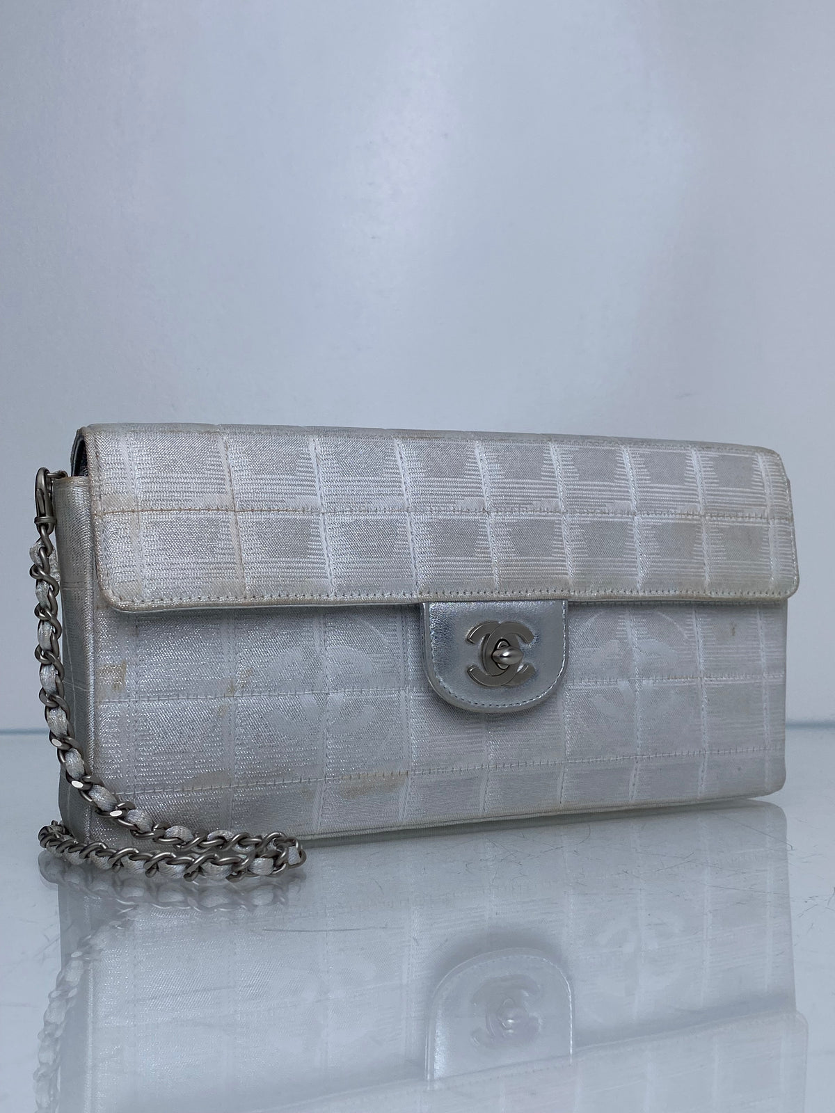 Chanel Silver Metallic Travel Line Chocolate Bar East West Flap Bag / Clutch SHW #63
