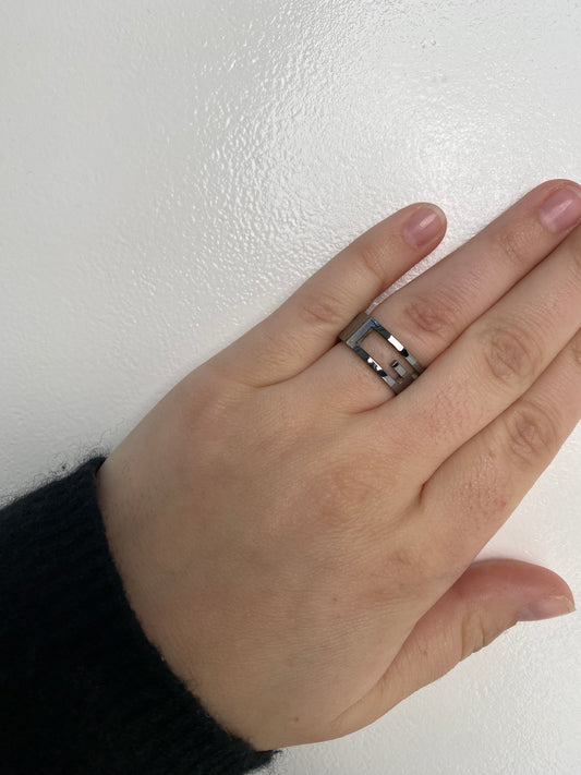 Gucci Vintage G Ring, 5.5