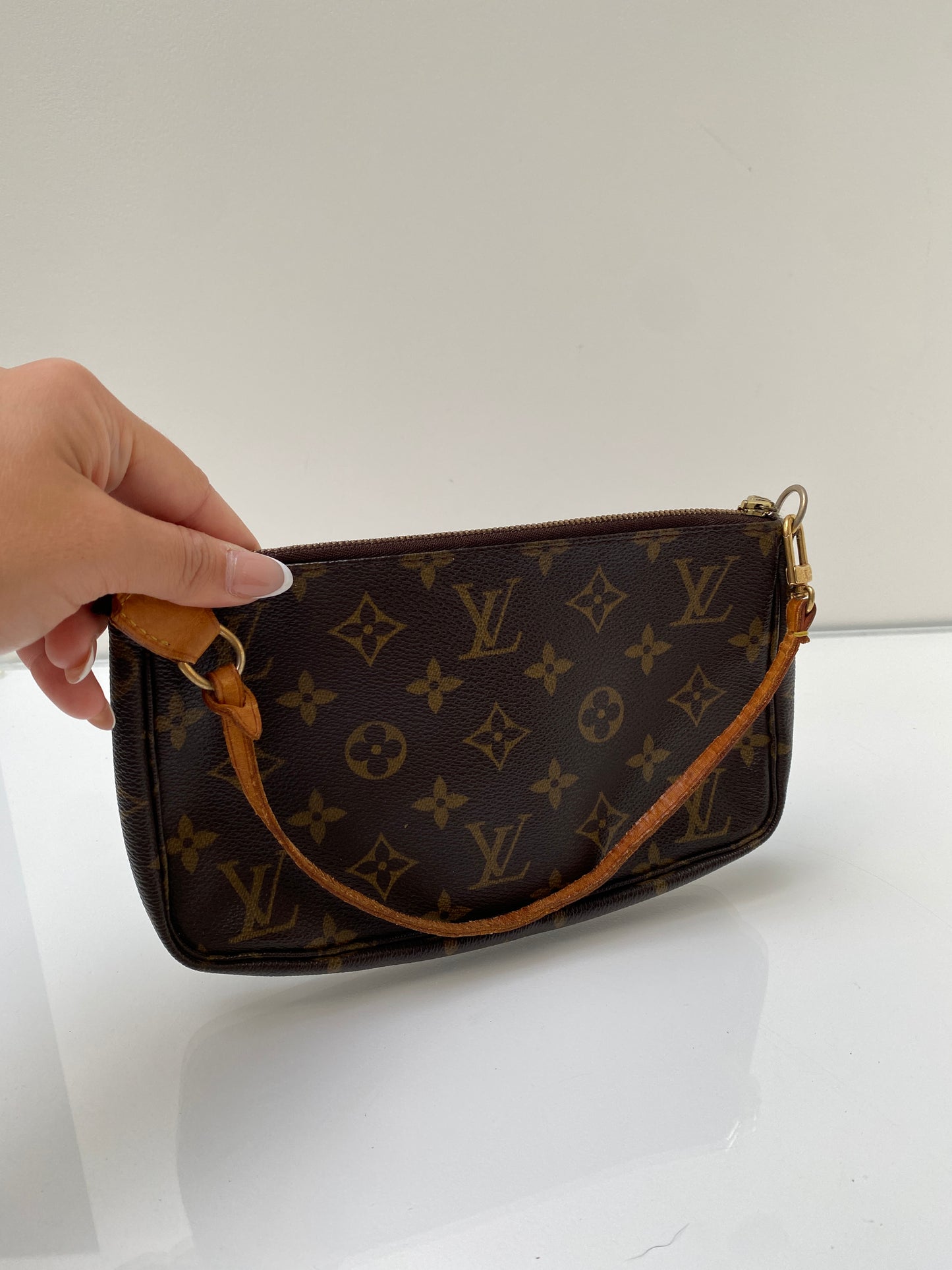 Louis Vuitton Monogram Pochette