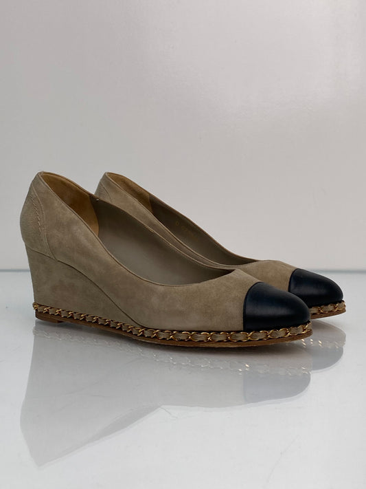 Chanel Grey & Black Gold Chain Wedges, 40