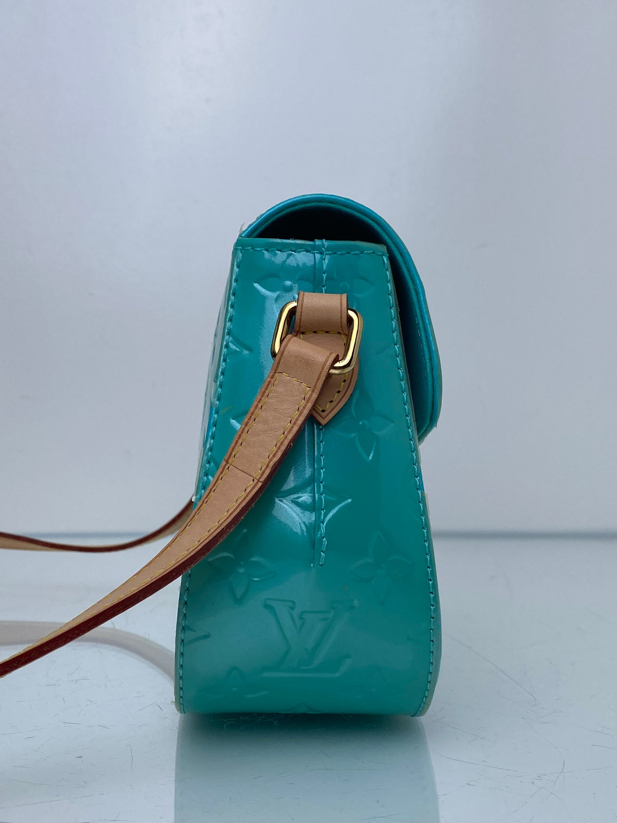 Louis Vuitton Bellflower PM Blue Vernis Crossbody