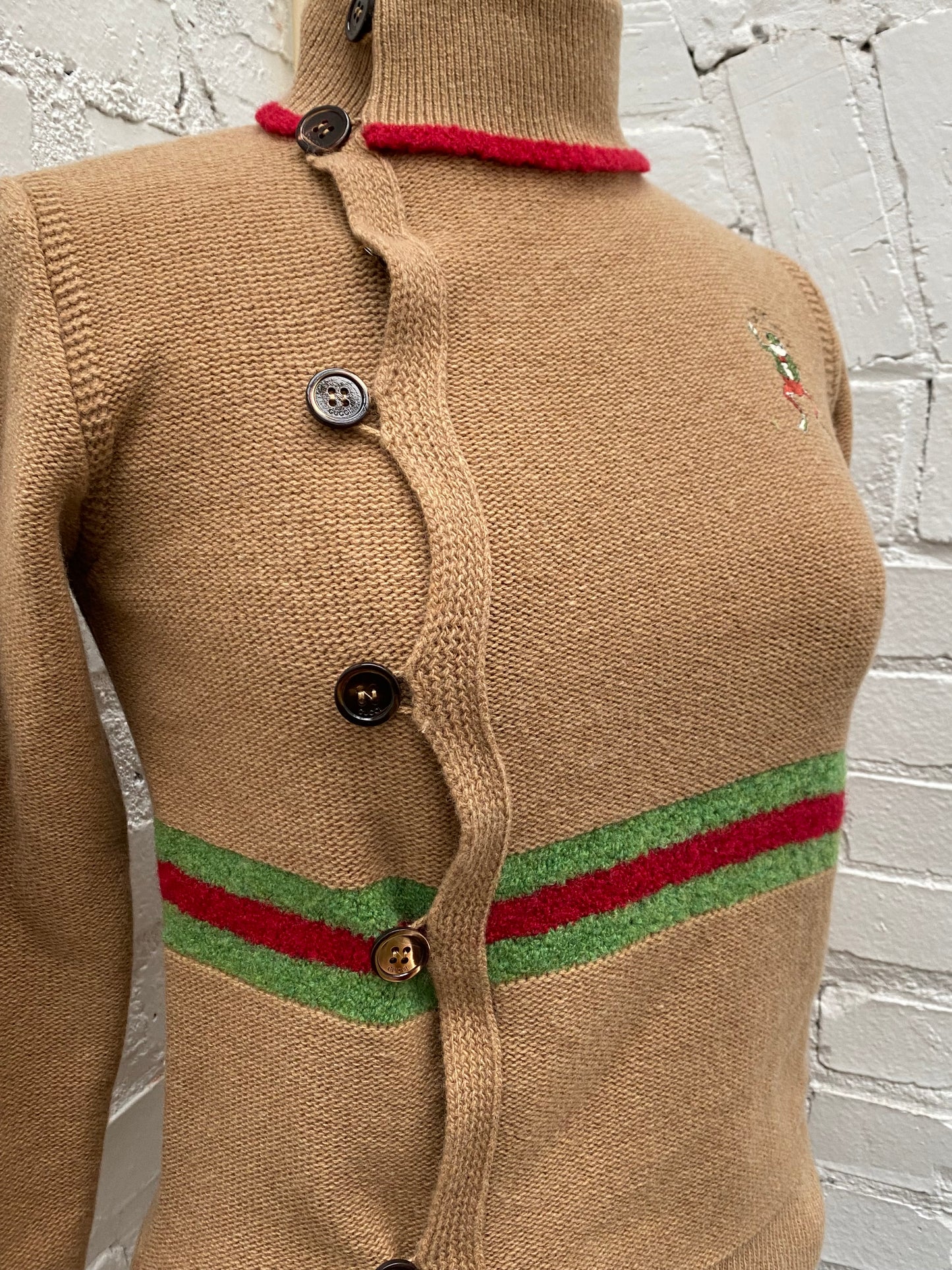 Gucci Kids Tan/Red/Green Frog Logo Cardigan, 12Y