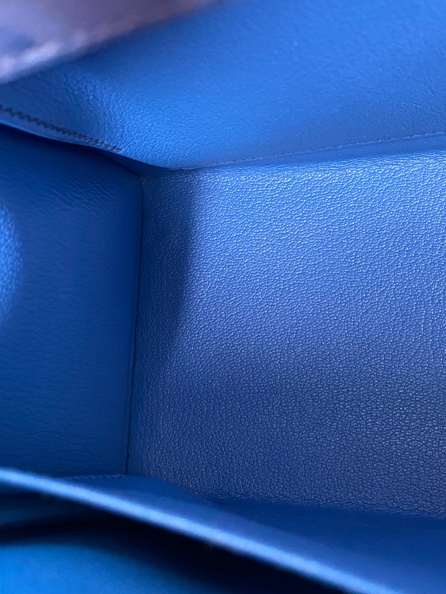 Hermes Kelly 28 Bleut Ostrich GHW #A