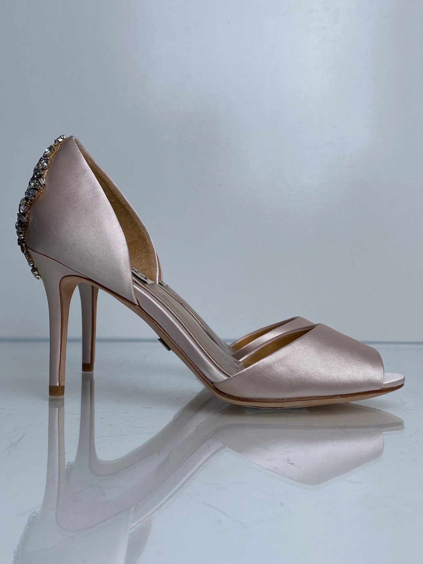 Badgley Mischka Pink Satin Peep Toe Heels, 7.5