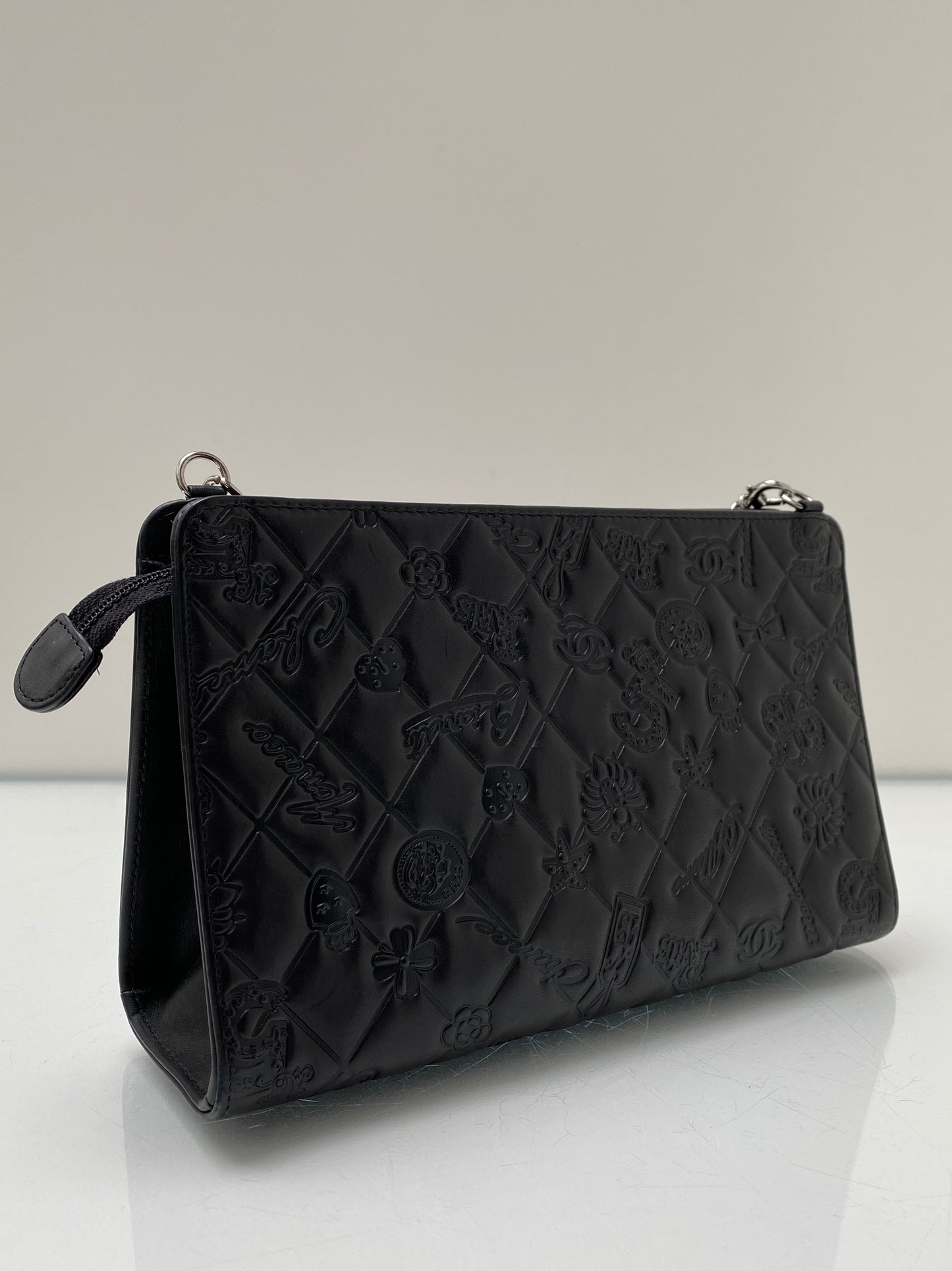 Chanel Black Lucky Charm Patent Short Chain Clutch SHW