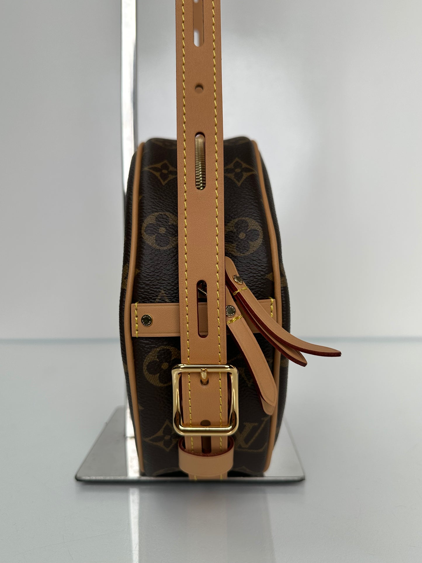 Louis Vuitton Monogram Boite Chapeau MM Bag GHW