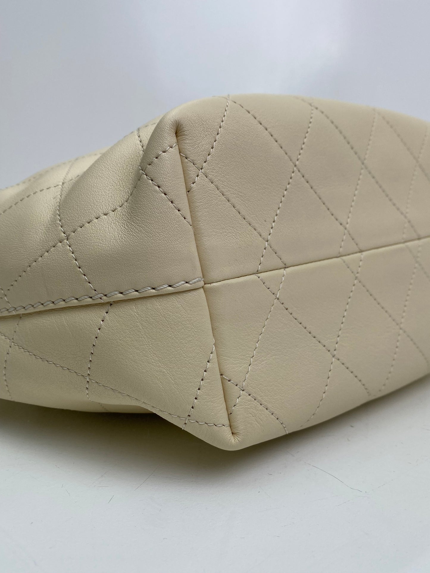Chanel 26C Light Beige Quilted Hobo Bag GHW