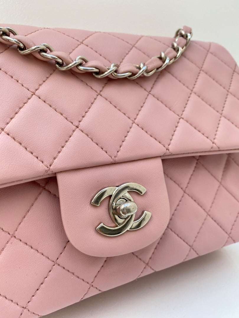 Chanel Classic Double Flap Medium Pink SHW