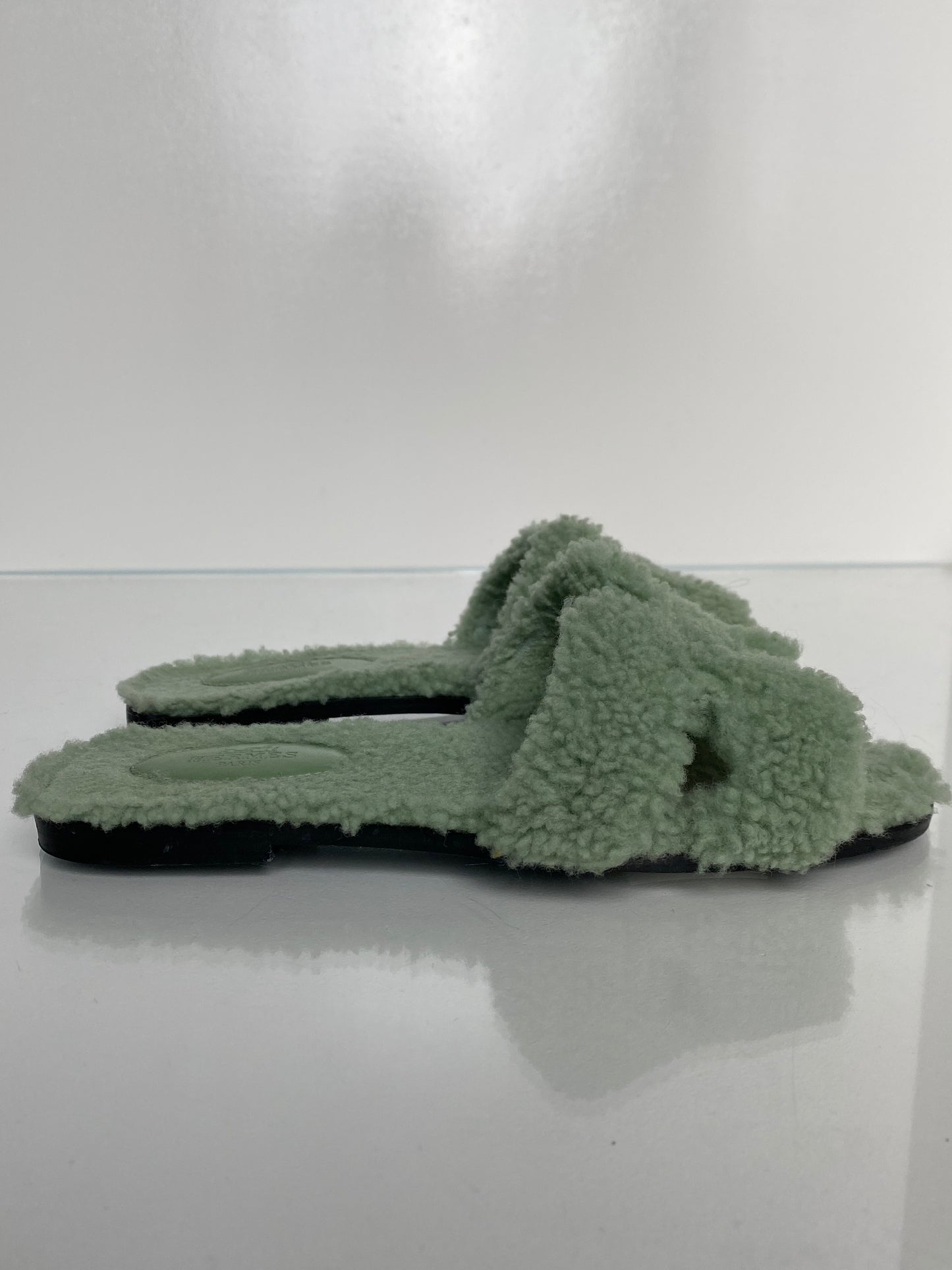 Hermes Light Green Sherpa Oran Sandals, 38.5