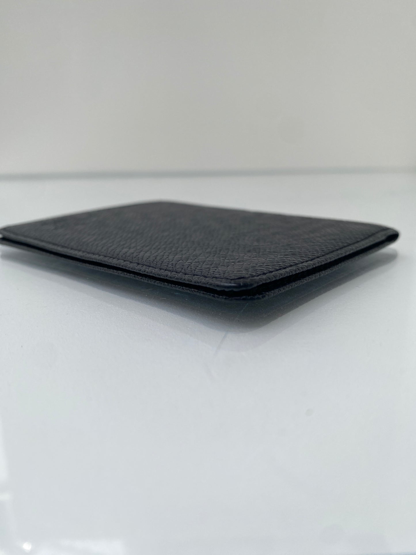 Louis Vuitton Black Taiga Leather Cardholder