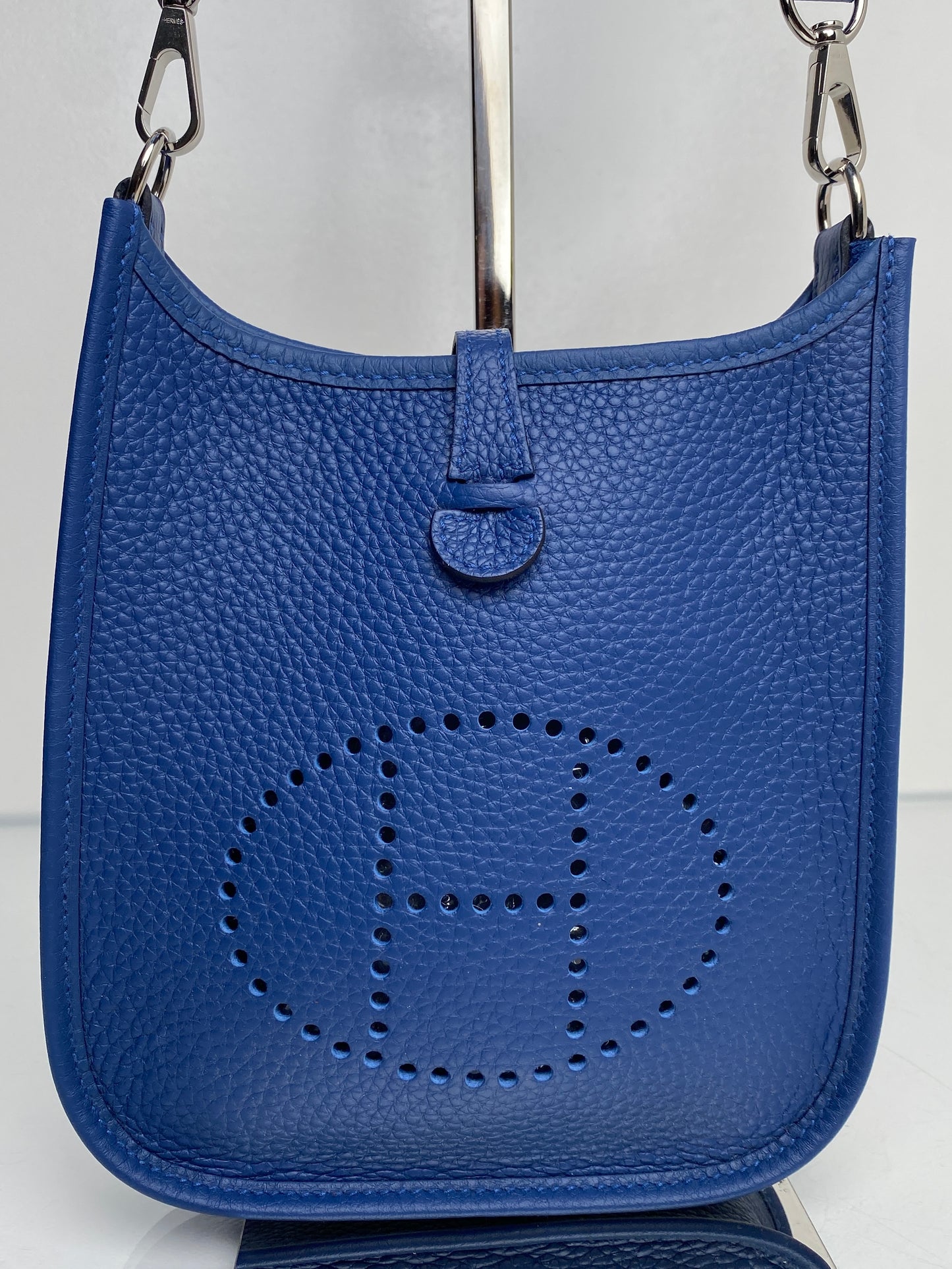 Hermes Evelyne TPM Bleu Tie Clemence PHW