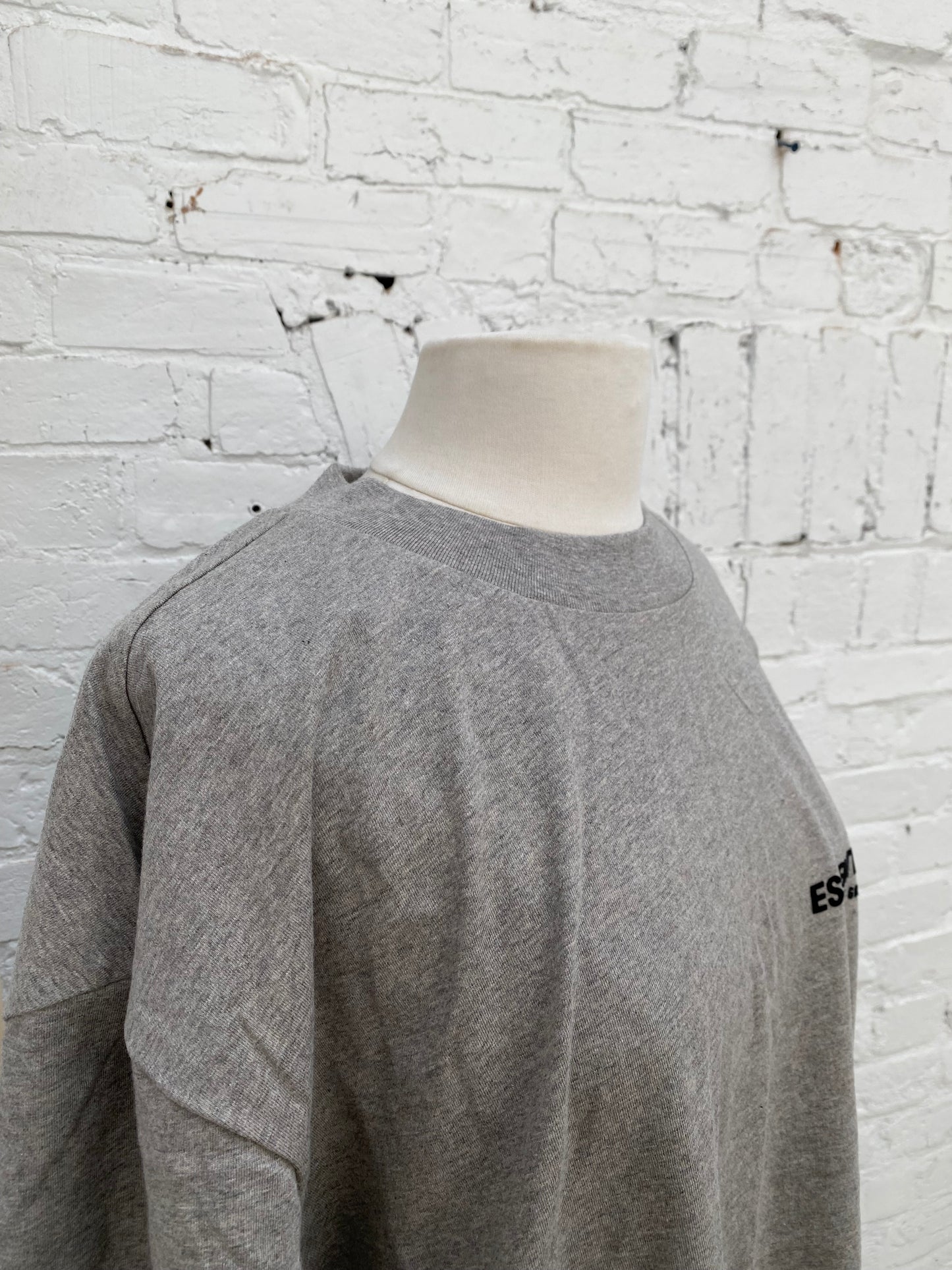 Essentials Fear of God Grey T-Shirt, L