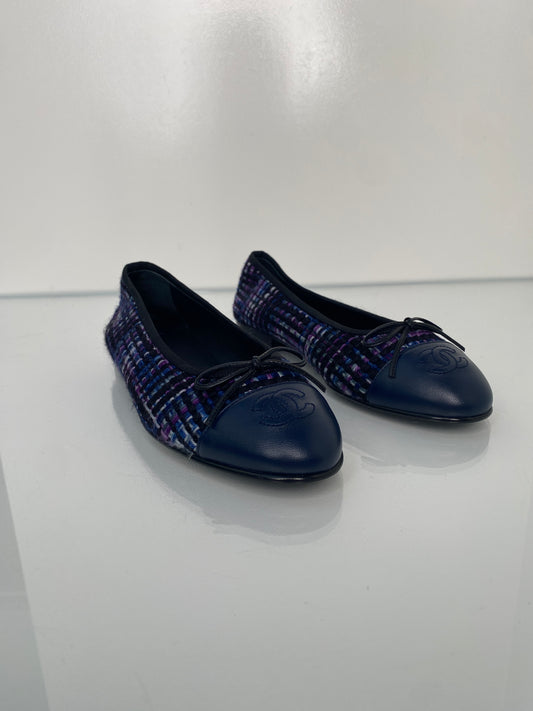 Chanel Interlocking CC Navy & Purple Tweed Ballet Flats, 37.5