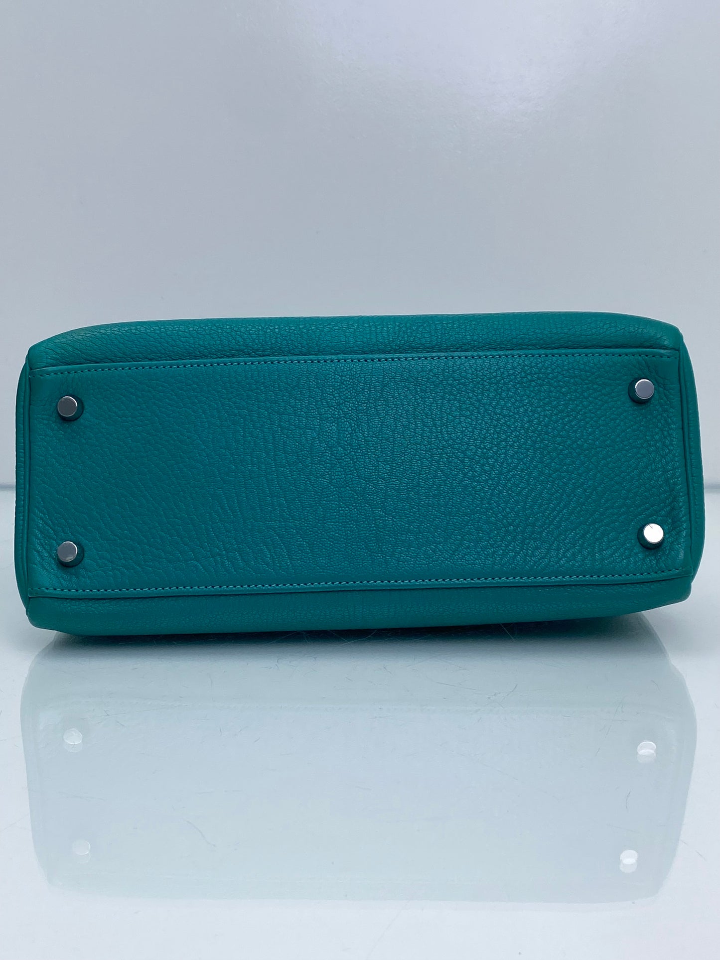 Hermes Kelly 28 Lagoon Chèvre PHW #L