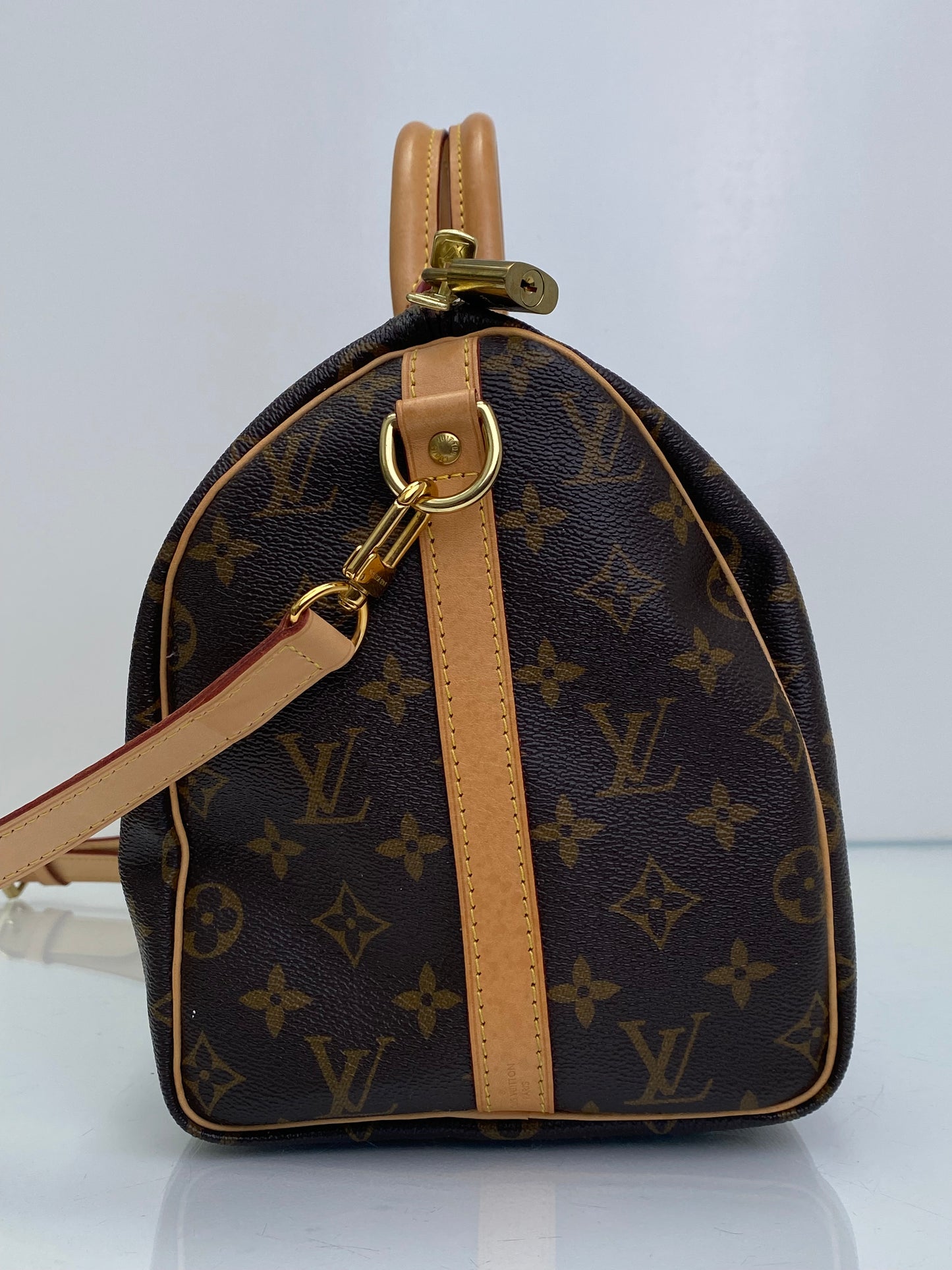 Louis Vuitton Monogram Speedy Bandoulière 30 Bag GHW