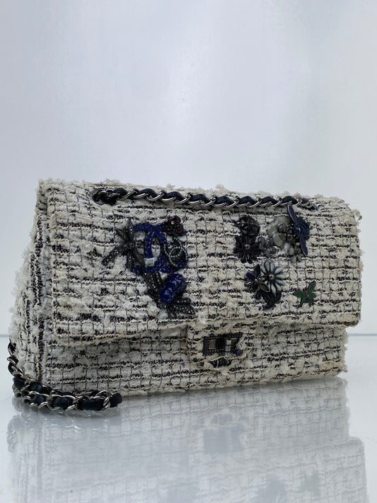 Chanel White, Black, & Navy Tweed 255 Reissue Garden Party Medium Flap Bag RHW #14