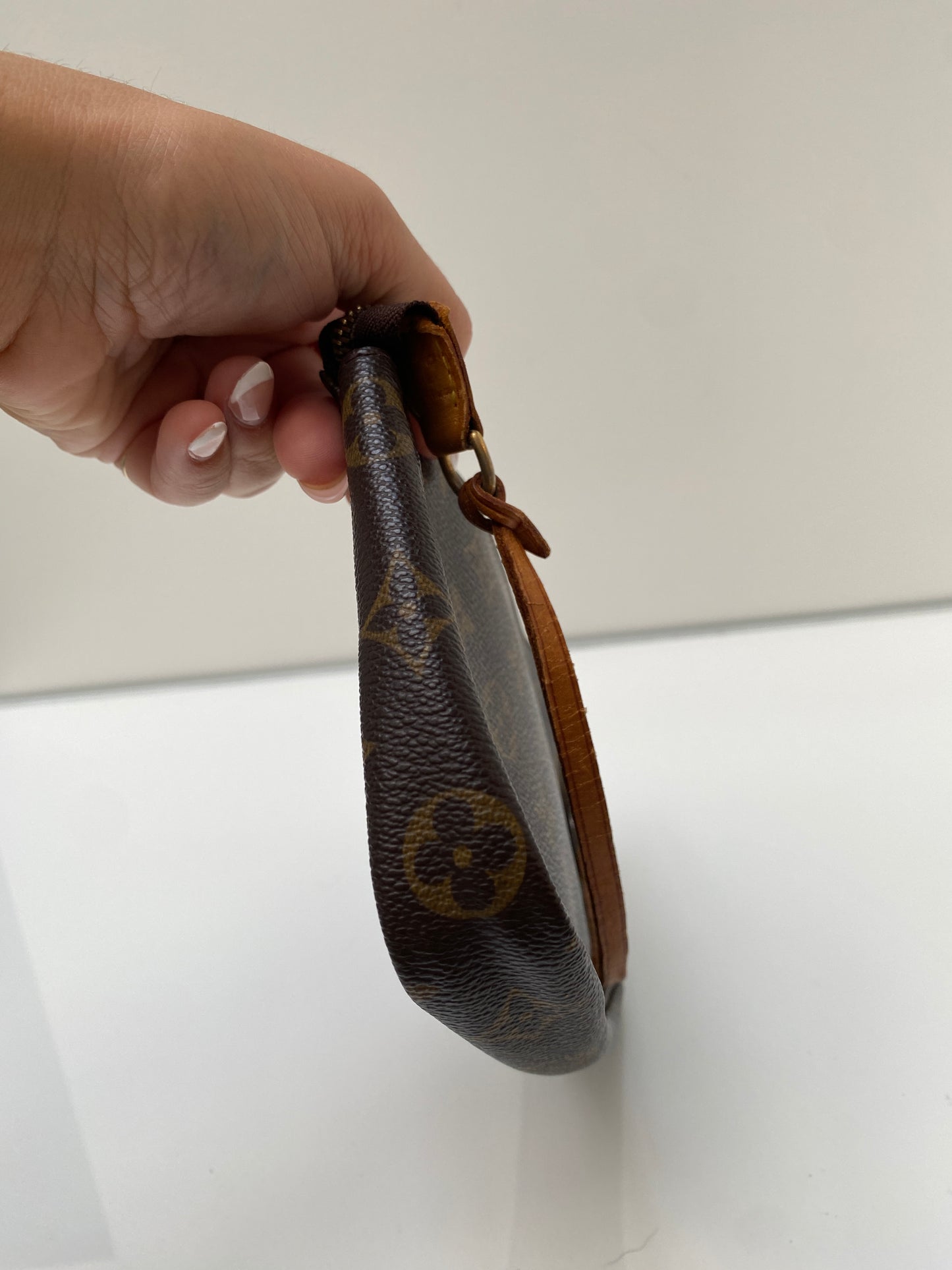 Louis Vuitton Monogram Pochette