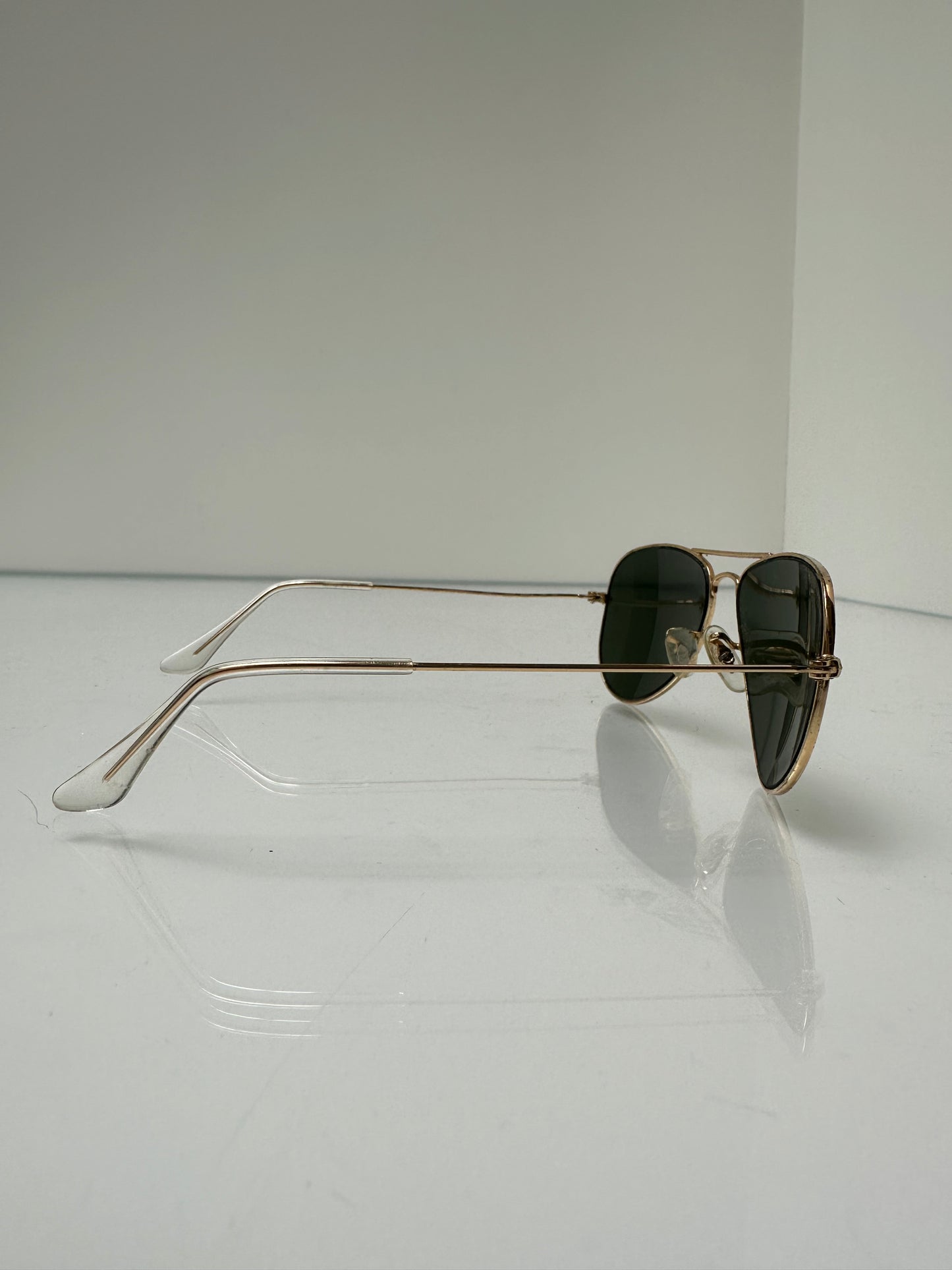 Rayban Gold Aviator Sunglasses