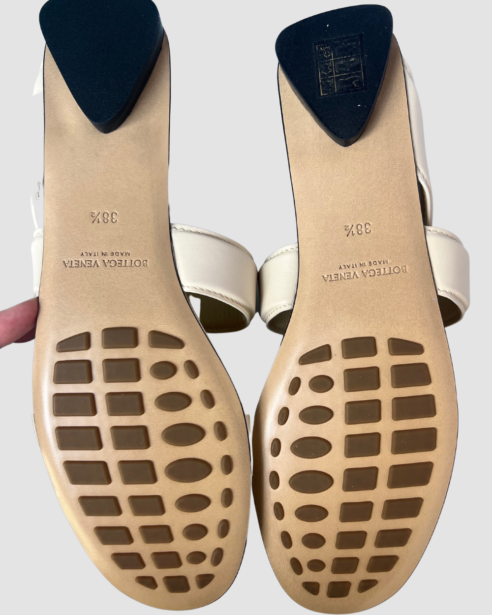 Bottega Veneta Beige Leather Sandals, 38.5
