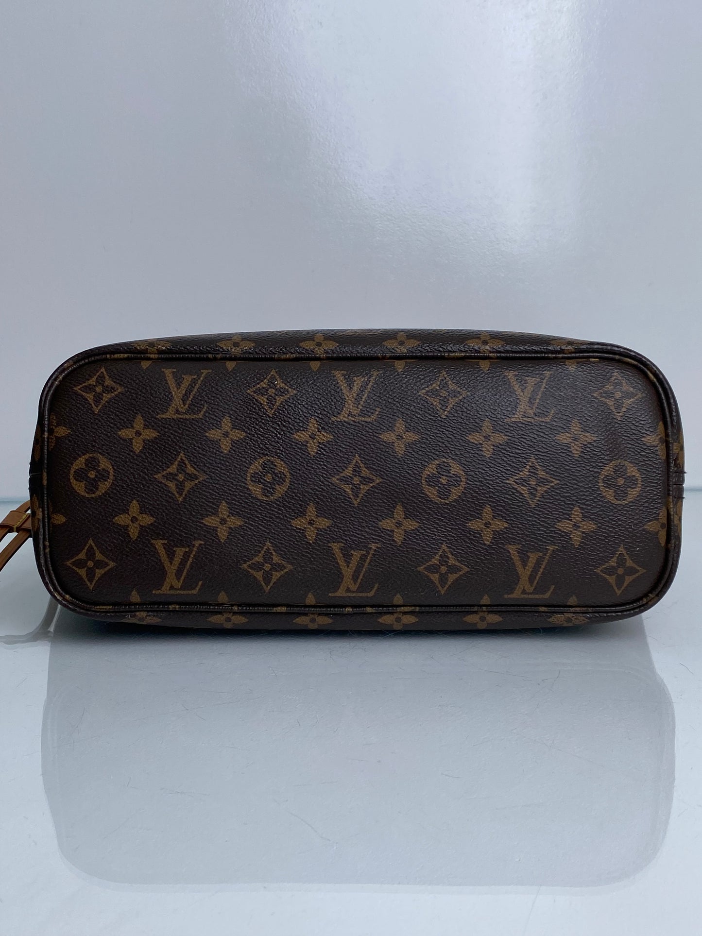 Louis Vuitton Monogram Neverfull PM Bag GHW