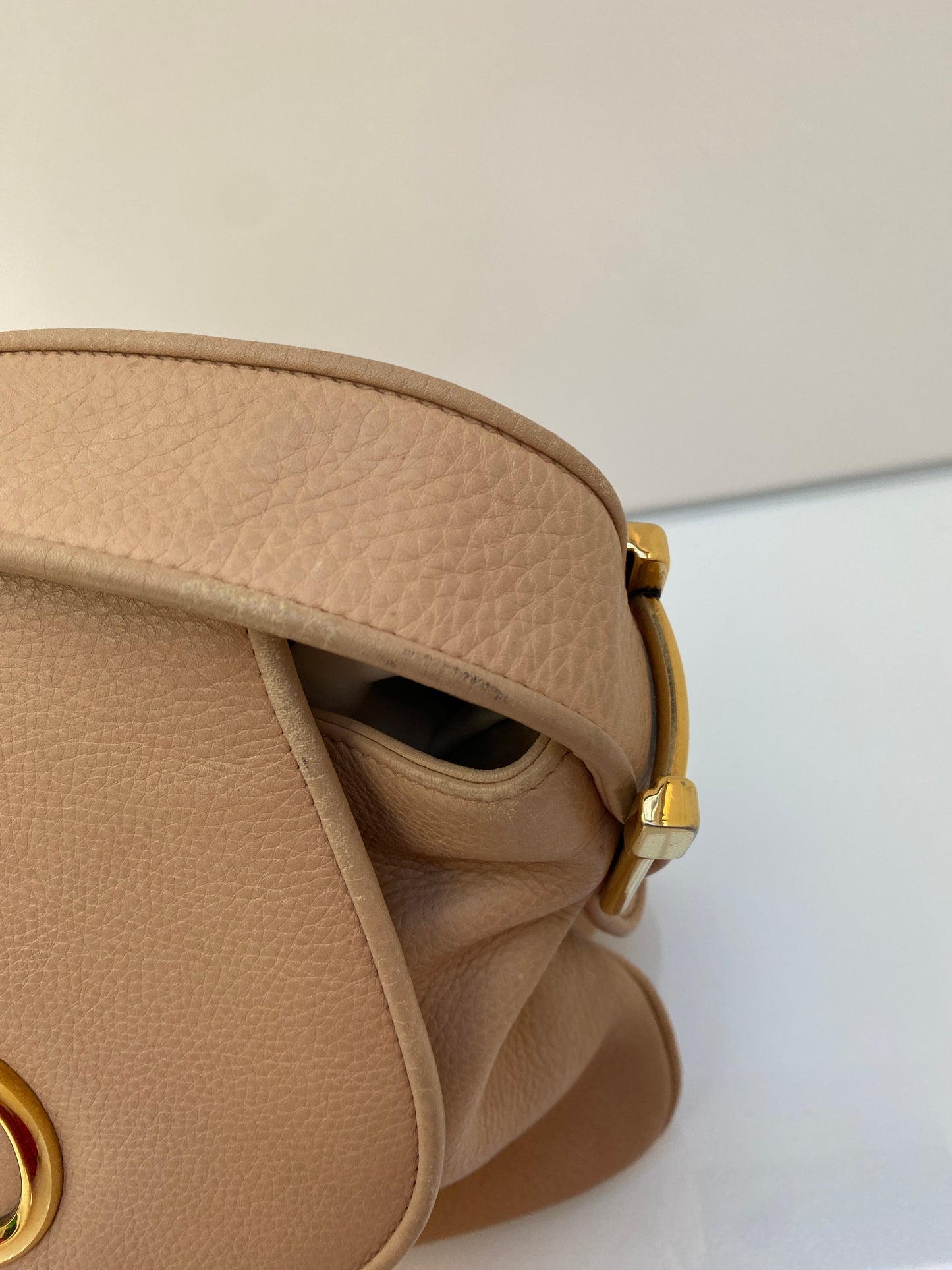 Gucci Vintage Cream Shoulder Bag GHW