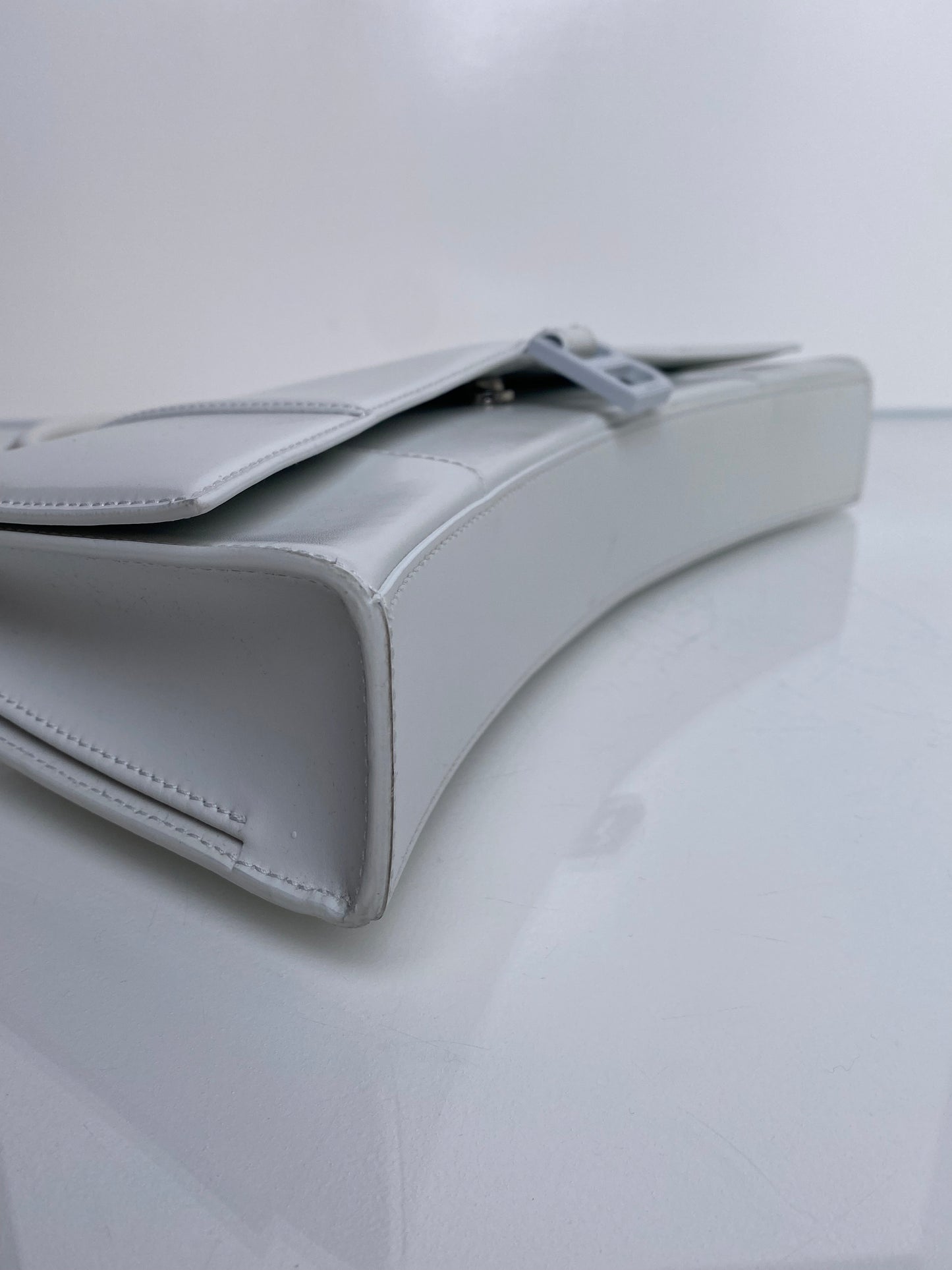 BALENCIAGA White Hourglass Stretch Bag SHW