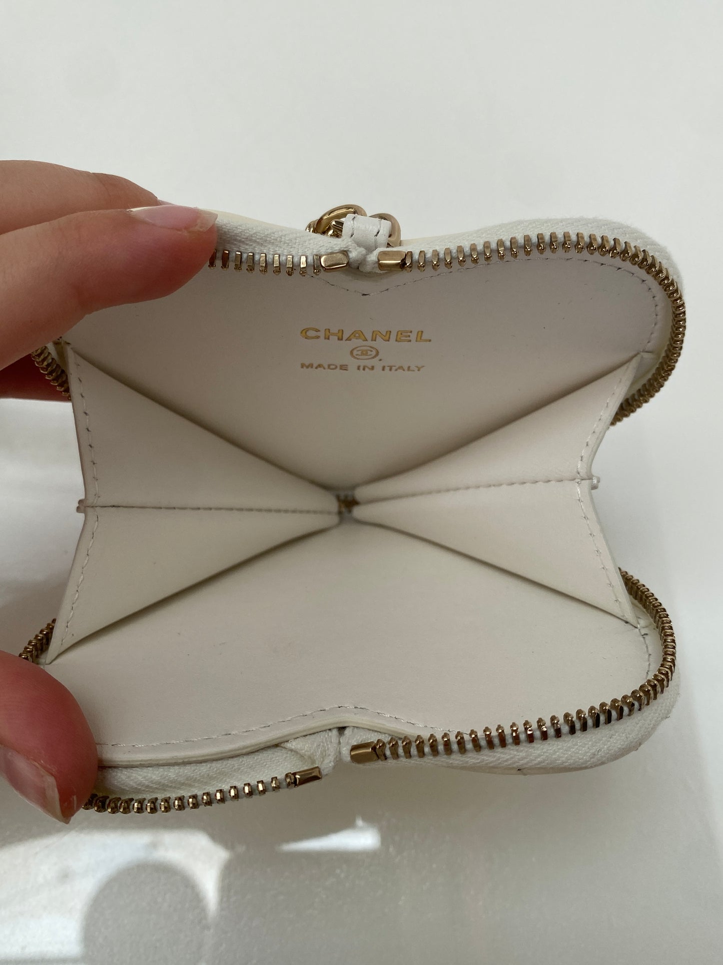 Chanel White & Black Patent Heart Chain Clutches on Chain Bag GHW