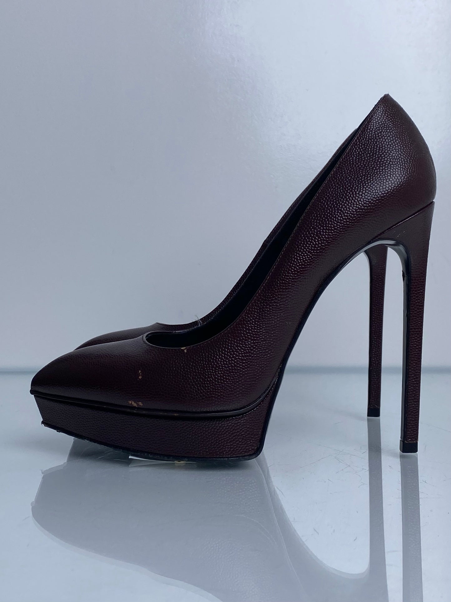 Saint Laurent Burgundy Pumps, 38.5