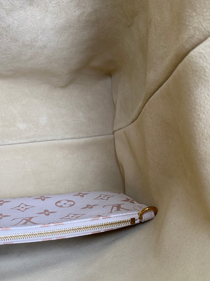 Louis Vuitton V Quartz Gris Low Key Hobo MM Bag GHW