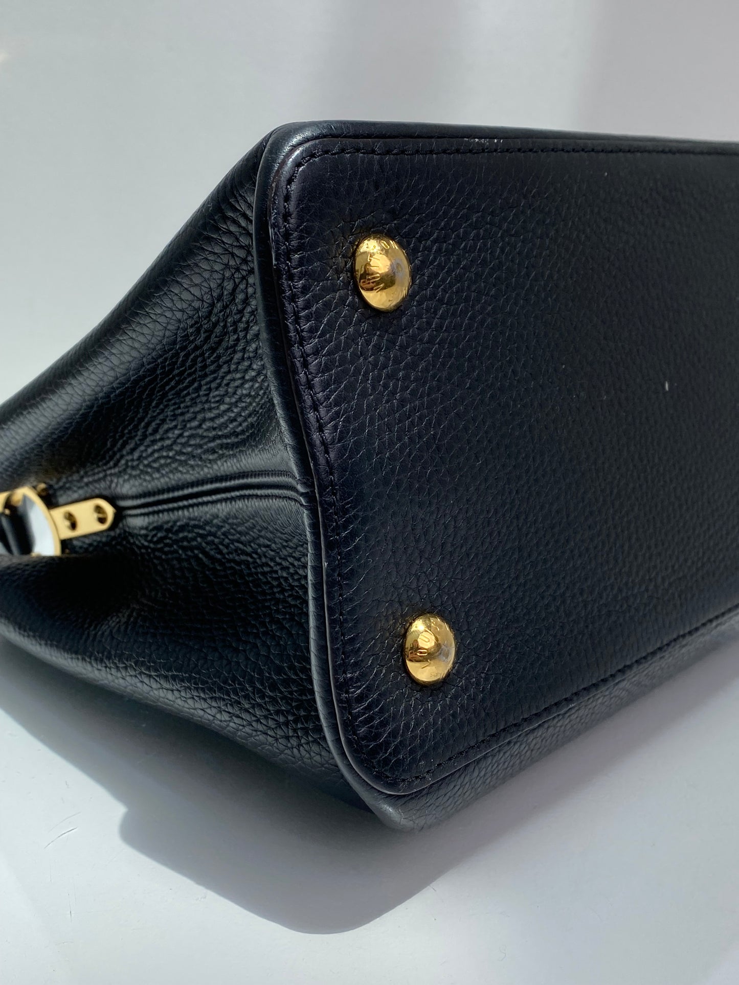 Louis Vuitton Capucines Black Large GHW