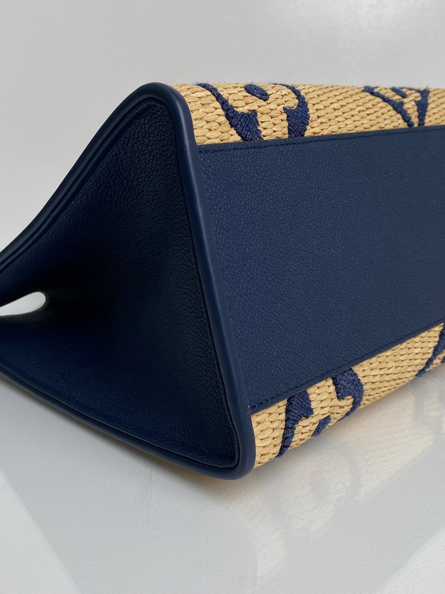 Louis Vuitton Tan & Navy Raffia On The Go Bag GHW