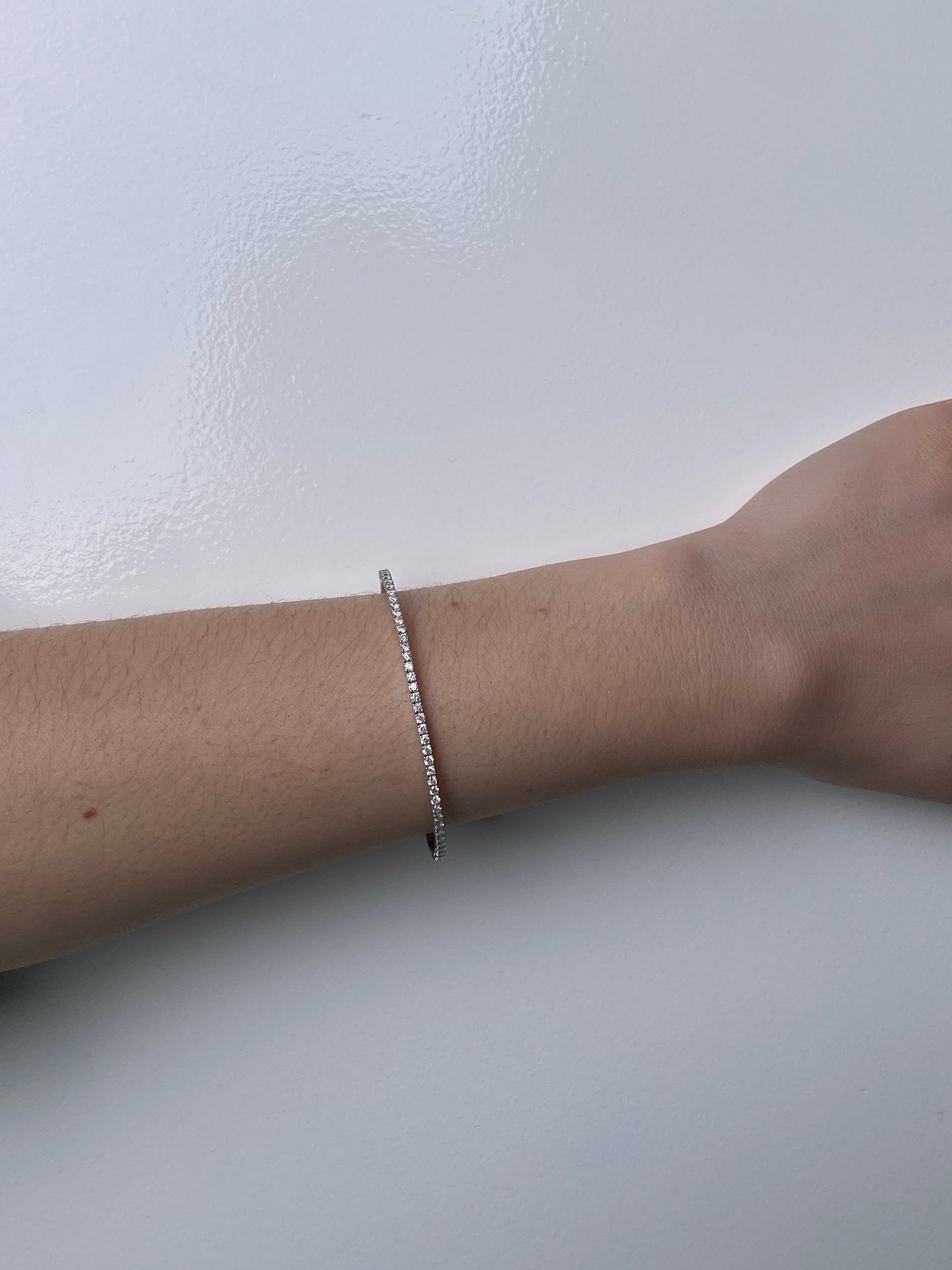 14KW 1.5ctw Dia Flex Bangle