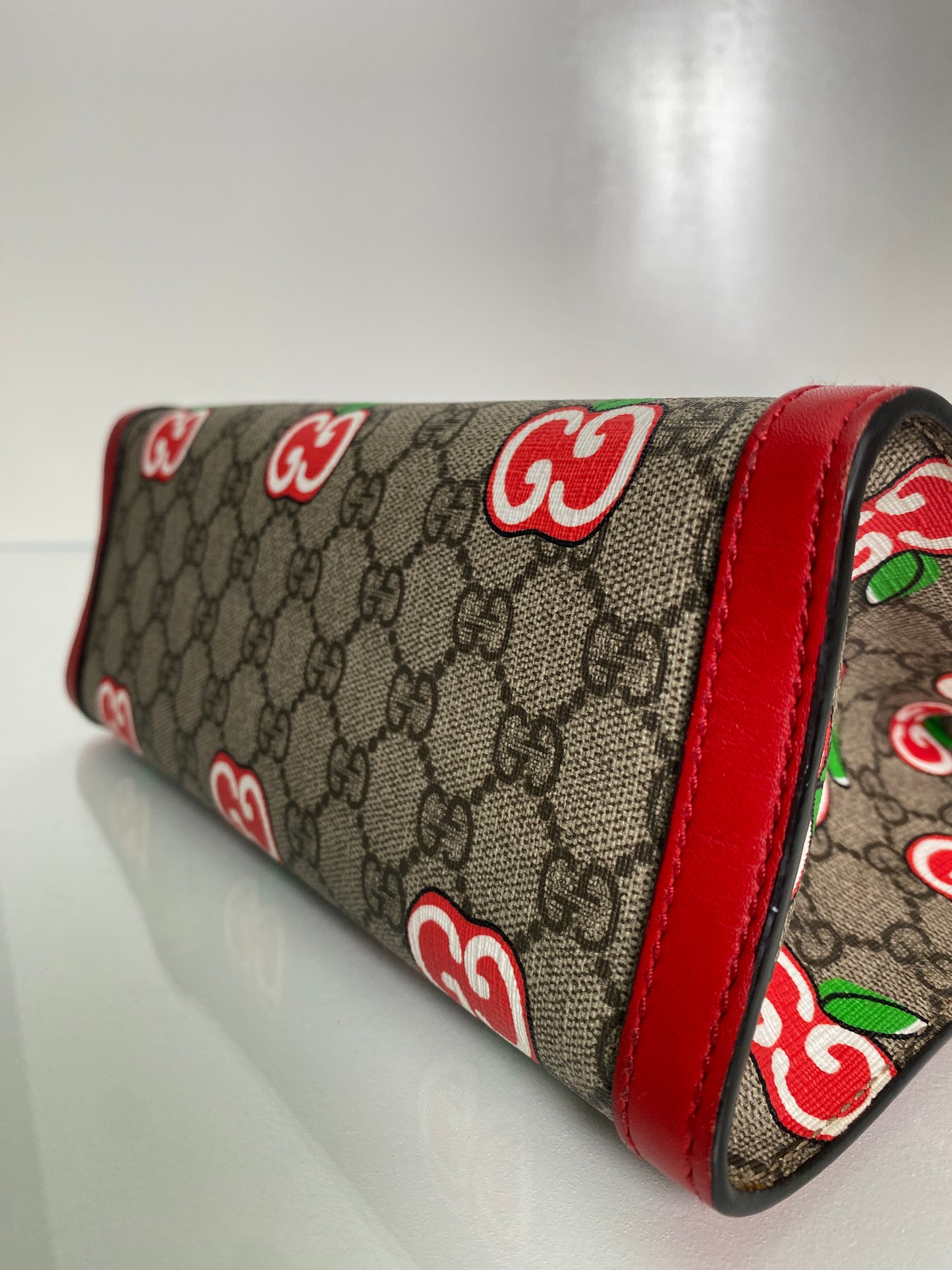 Gucci Red Supreme Apple Padlock Shoulder Bag GHW