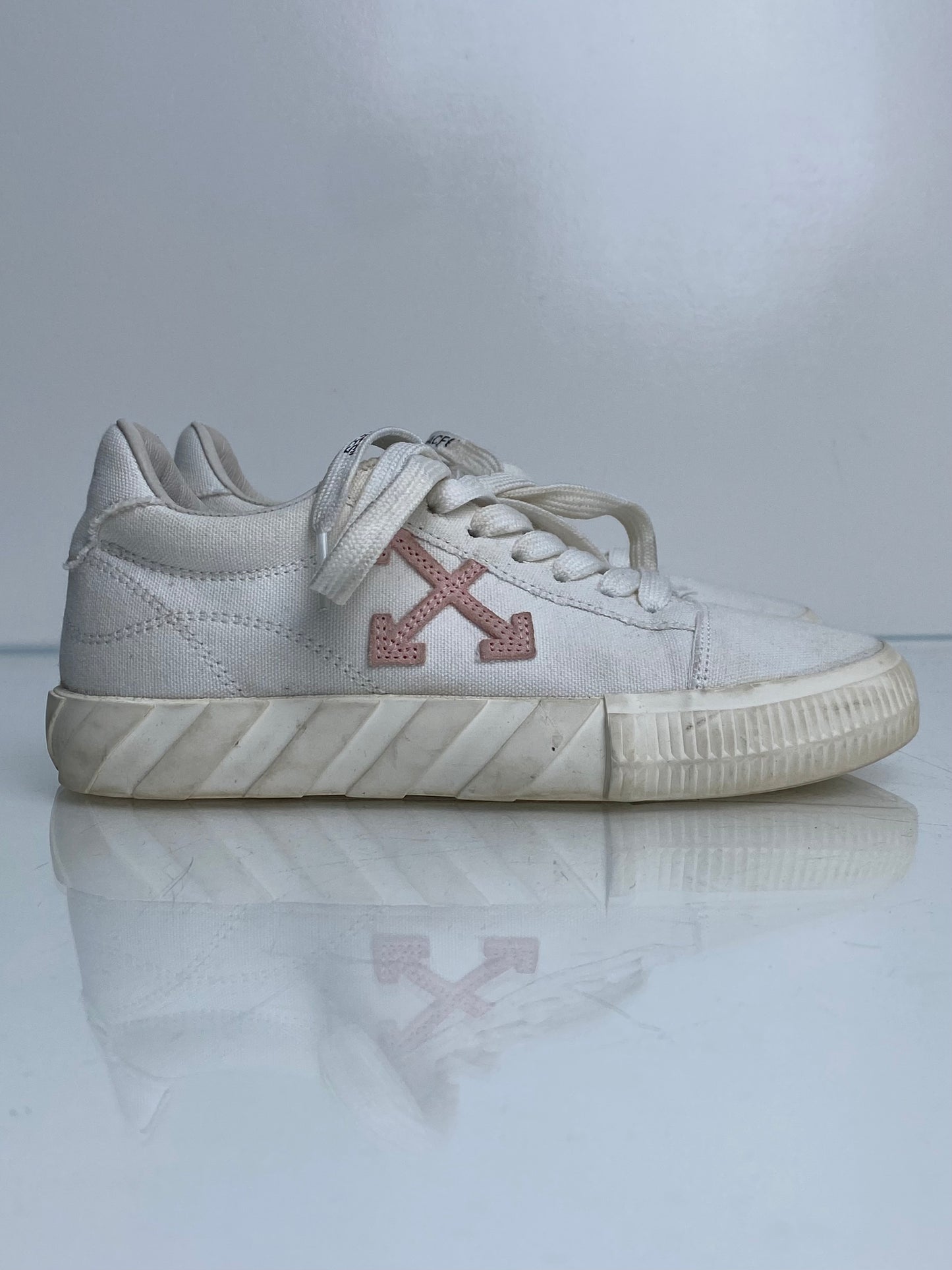 Off White Pink & White Logo Sneakers, 36