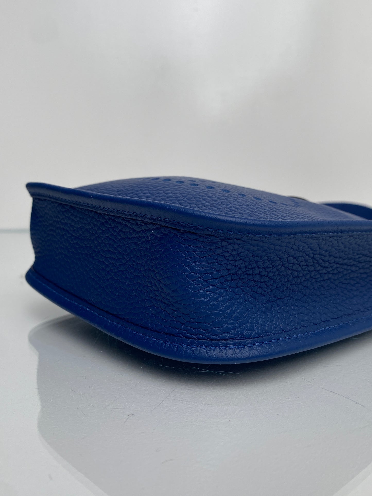 Hermes Evelyne TPM Bleu Tie Clemence PHW