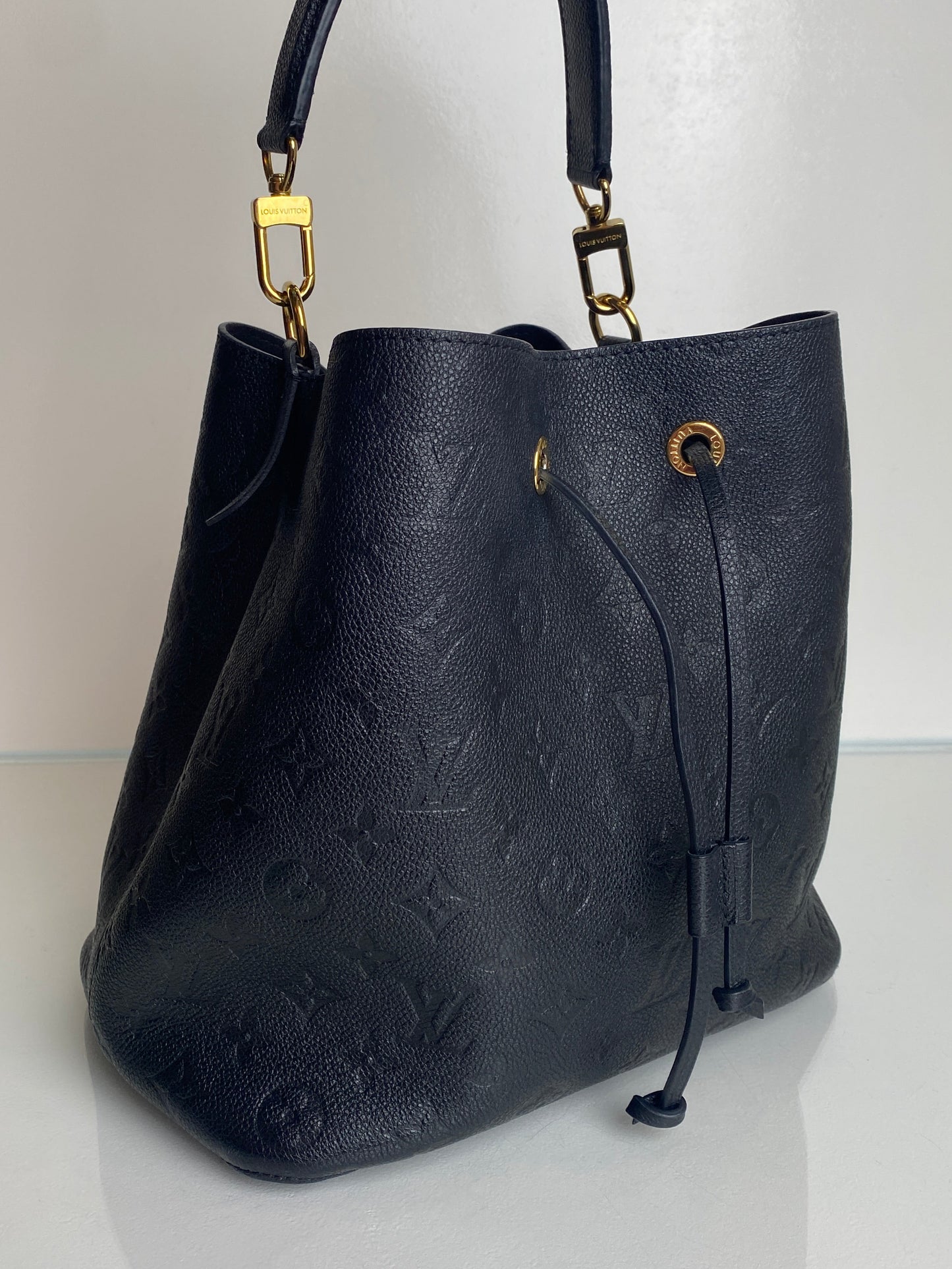 Louis Vuitton Louis Vuitton Neonoe MM Black Empriente Neonoe MM Bag GHW