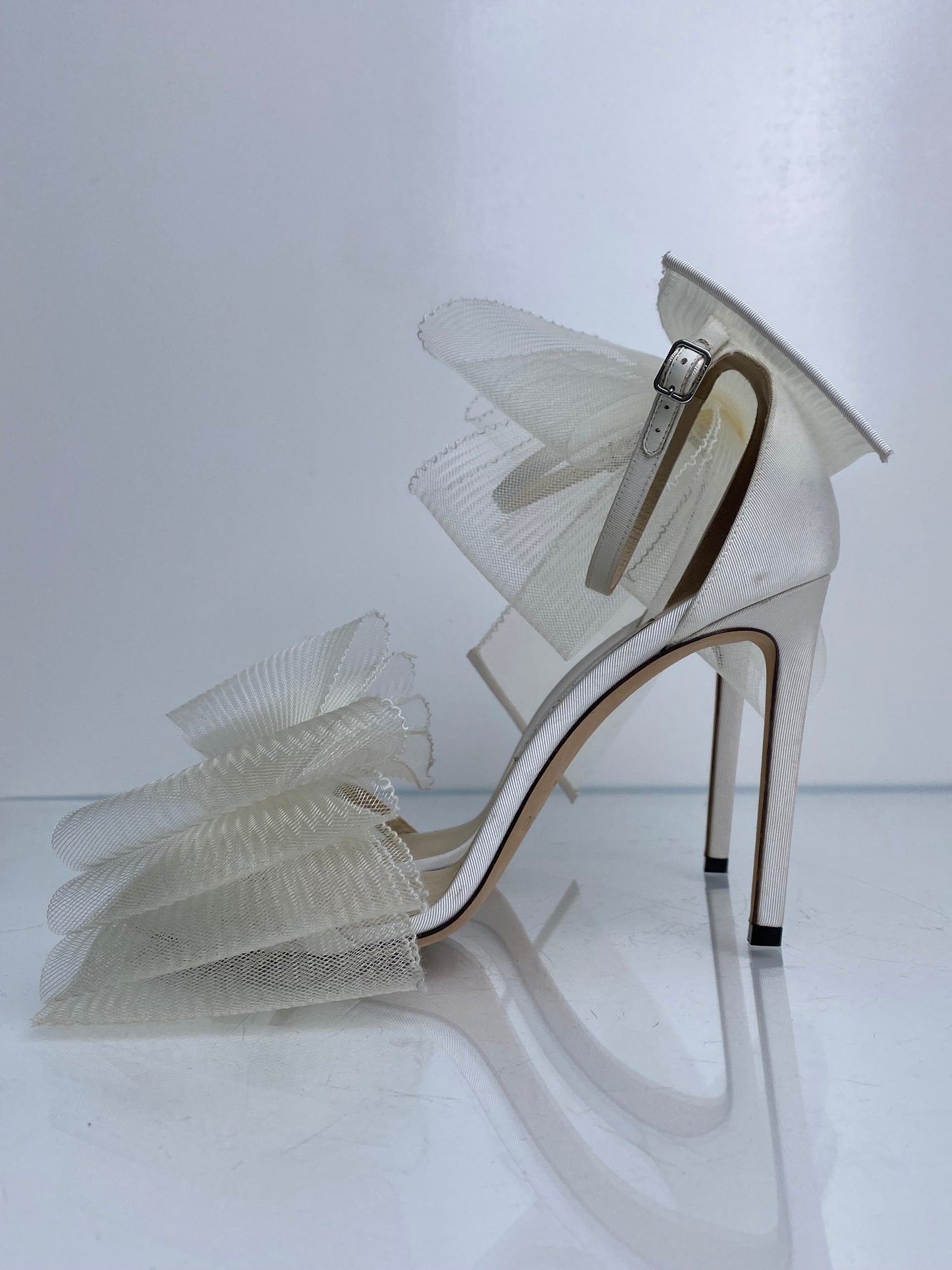 Jimmy Choo Cream Satin & Tulle Bow Heels, 39.5