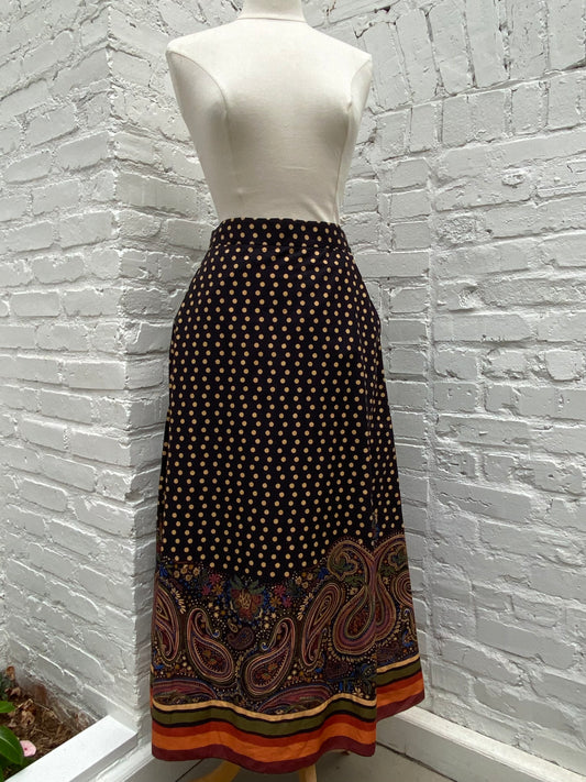 Dress To Navy & Yellow Polka Dot Paisley Skirt, S