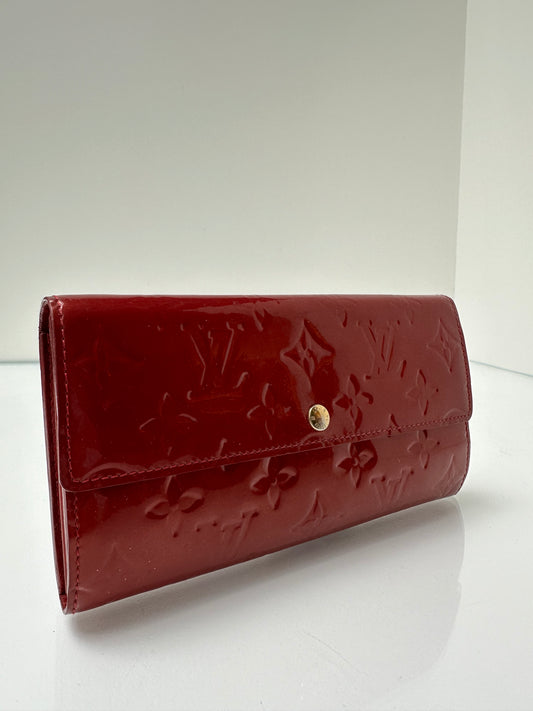 Louis Vuitton Vernis Red Wallet