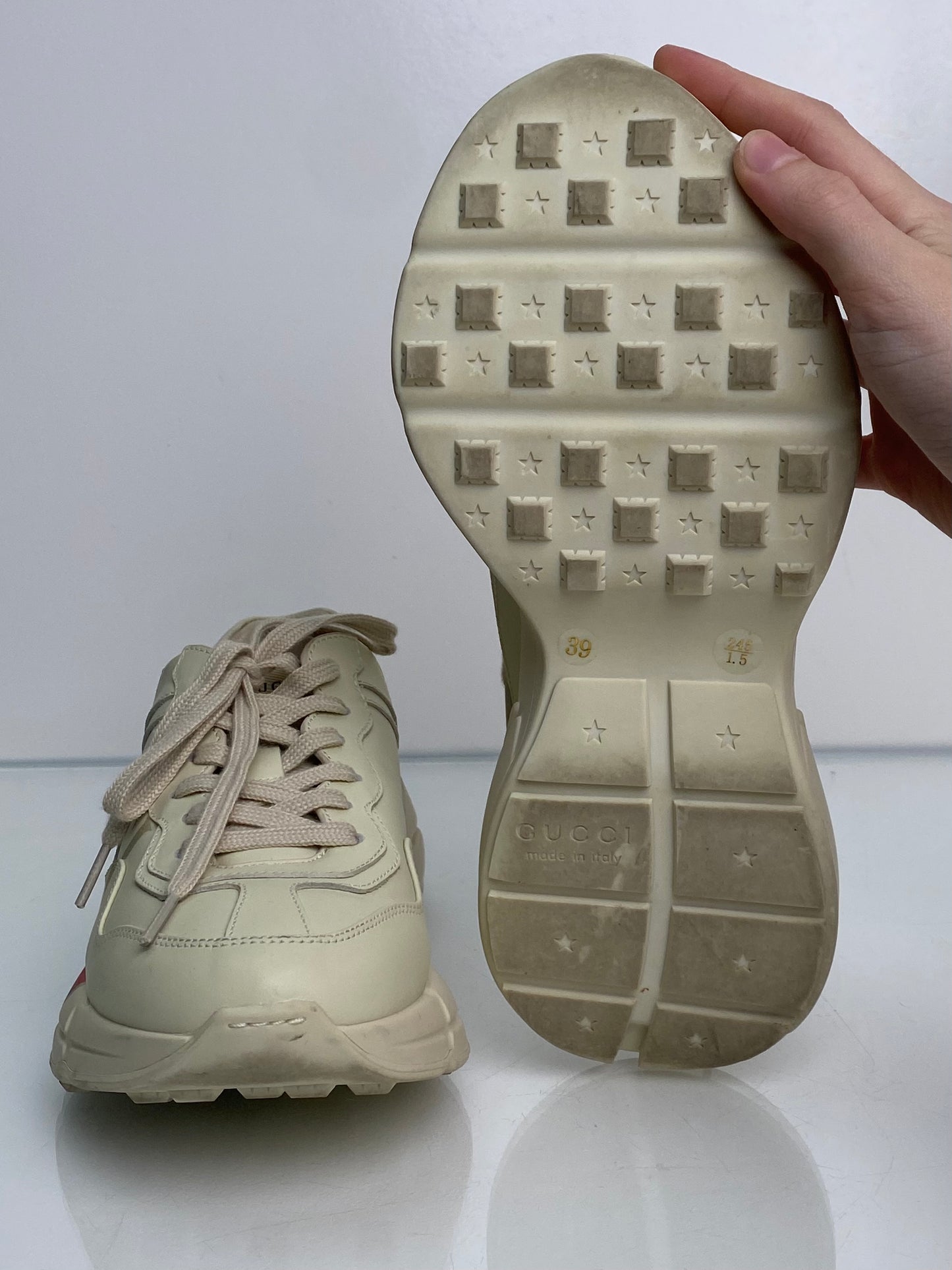 Gucci Beige Rython Leather Low Trainers, 39