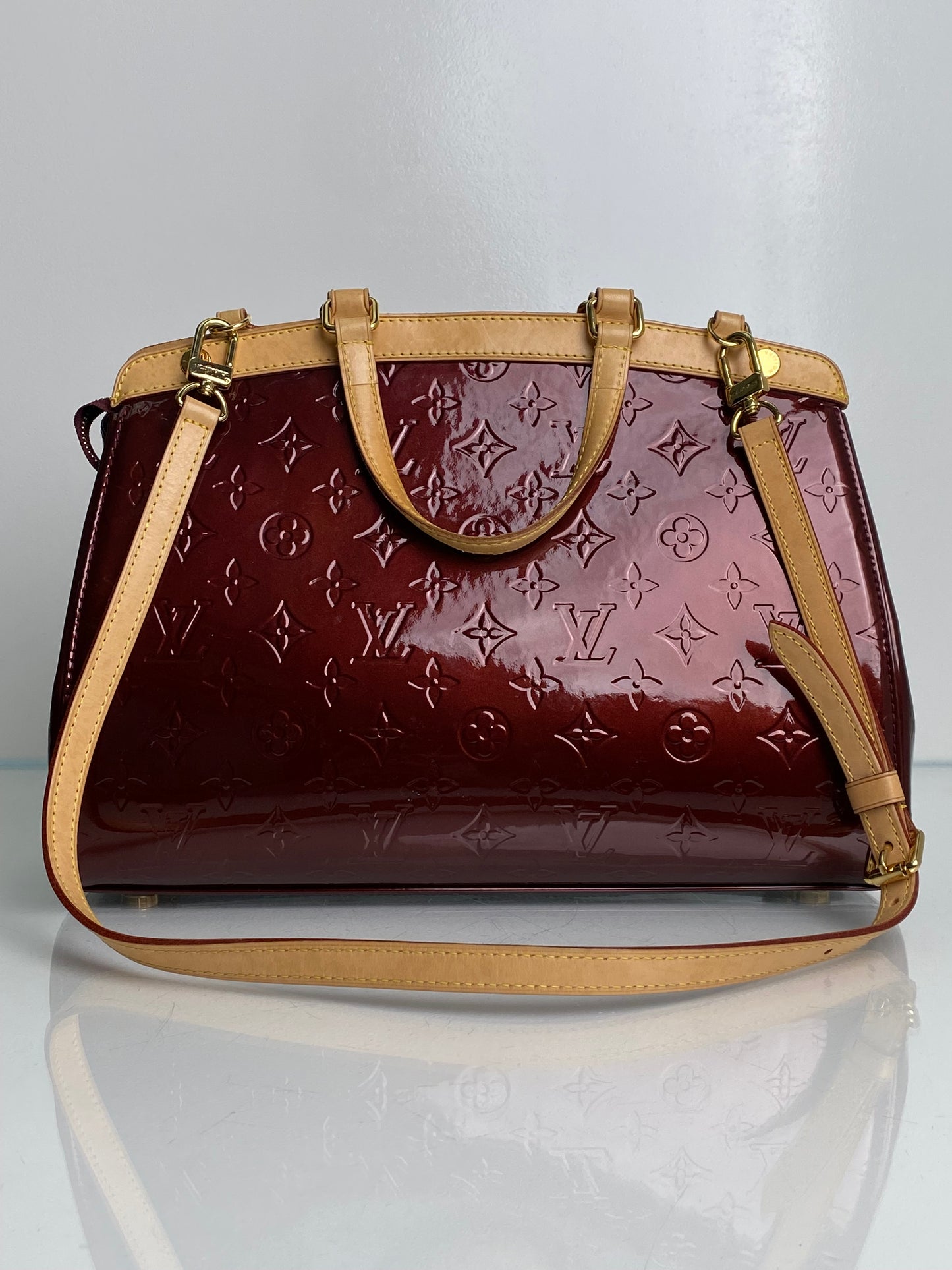 Louis Vuitton Rouge Fauviste Vernis Brea MM Bag GHW