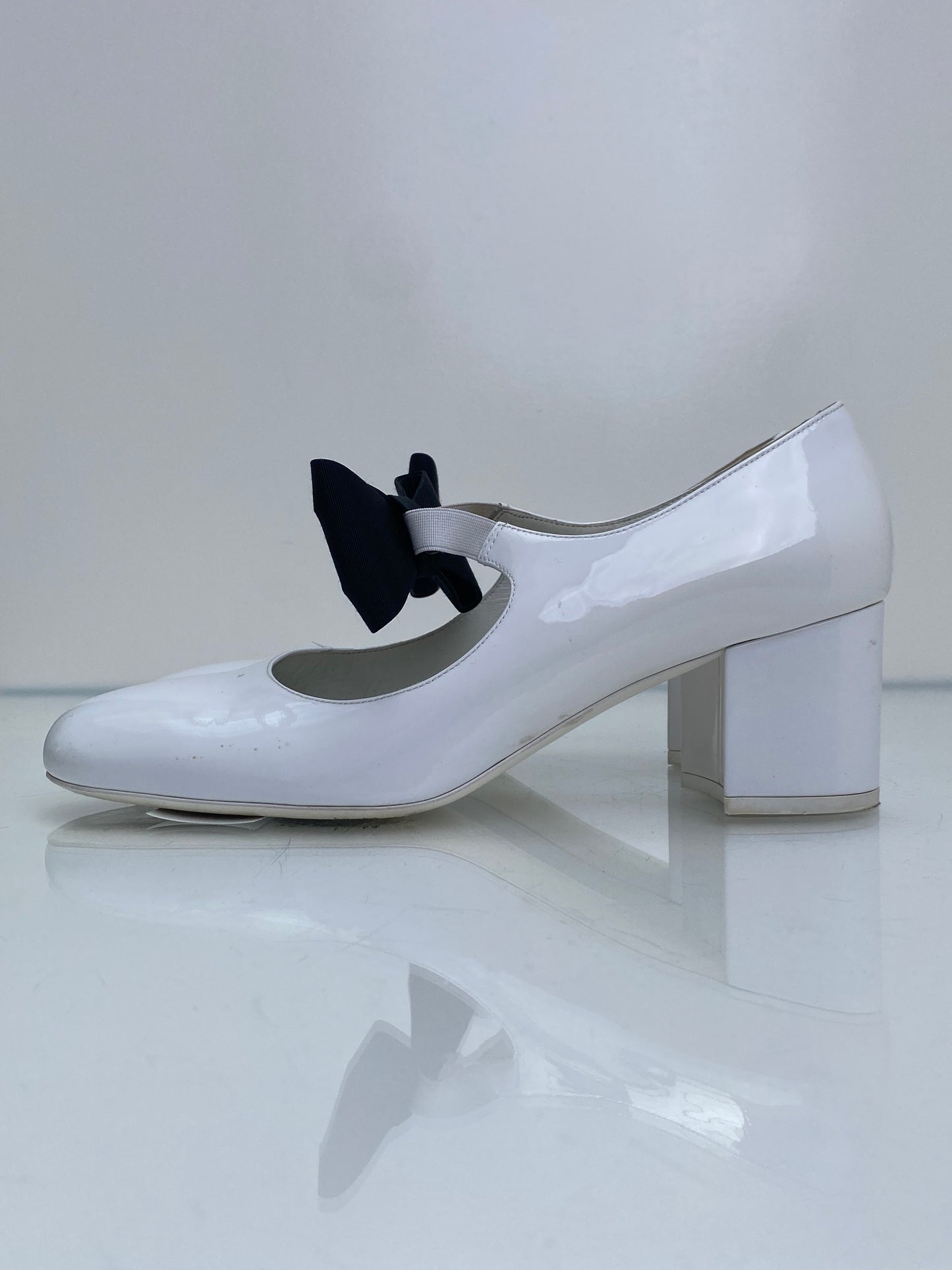 Chanel White Patent Mary Jane Heels, 42