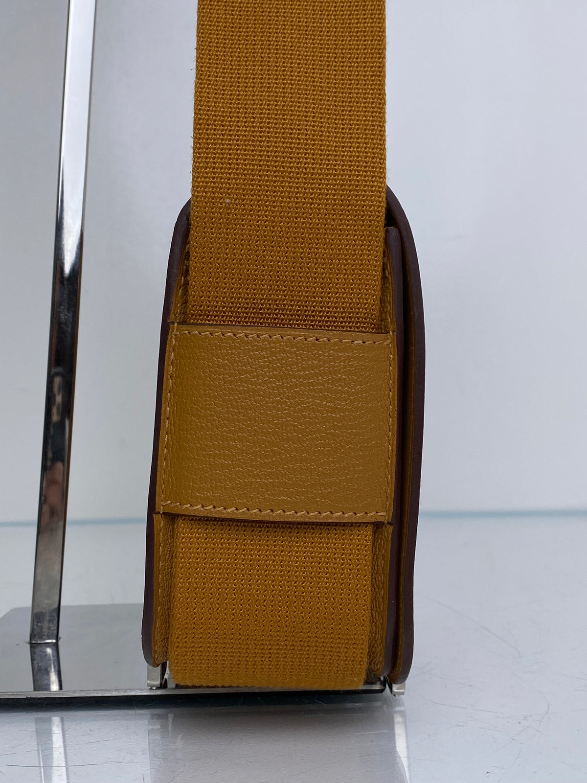 Hermes Geta Chèvre Gold Crossbody Bag PHW