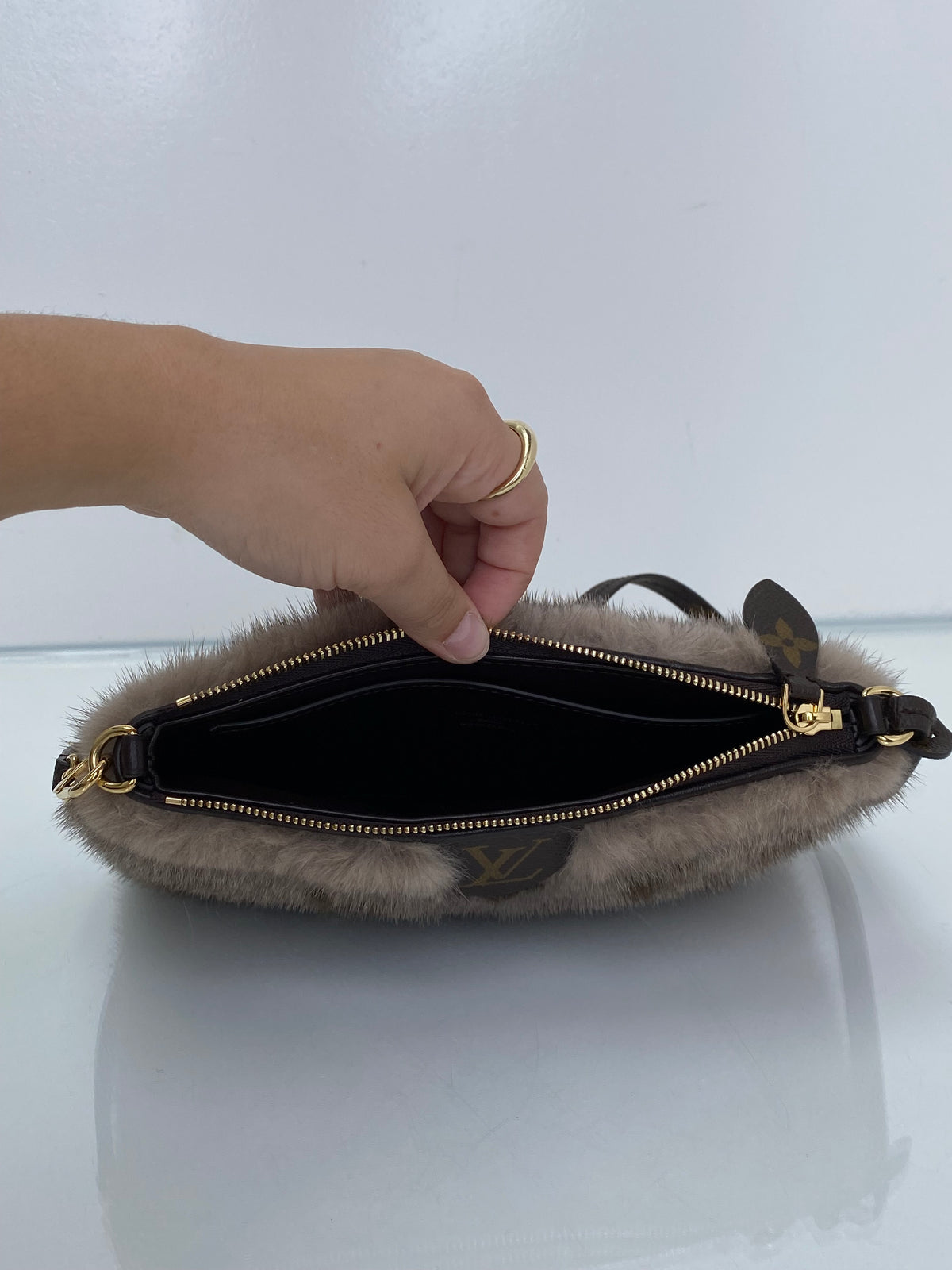 Louis Vuitton Brown Monogram Mink Neo Pochette Milla Bag GHW