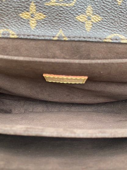 Louis Vuitton Monogram Pochette Metis Bag GHW