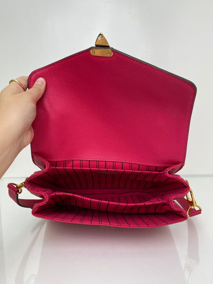 Louis Vuitton Pochette Motis Raspberry Empriente Bag GHW