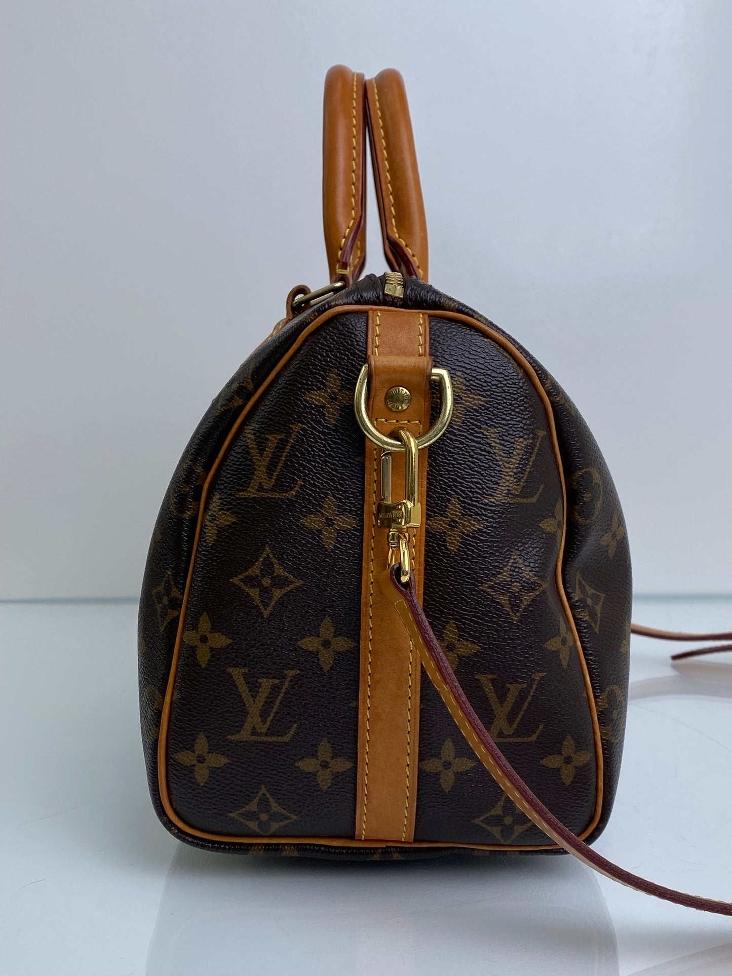 Louis Vuitton Monogram Speedy Bandouliere 25 Bag GHW