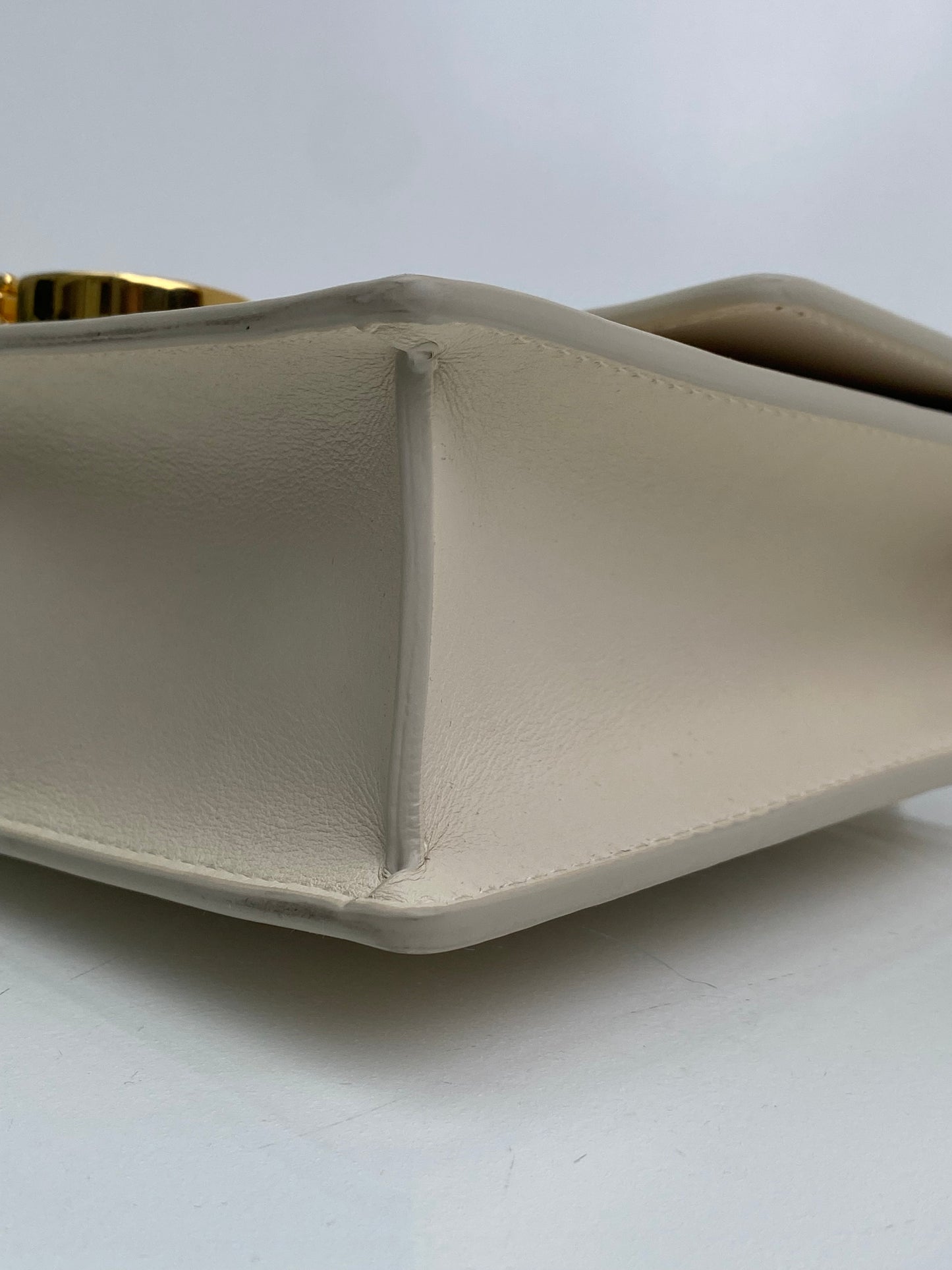 Christian Dior 30 Montaigne Latte Crossbody / Shoulder Bag GHW