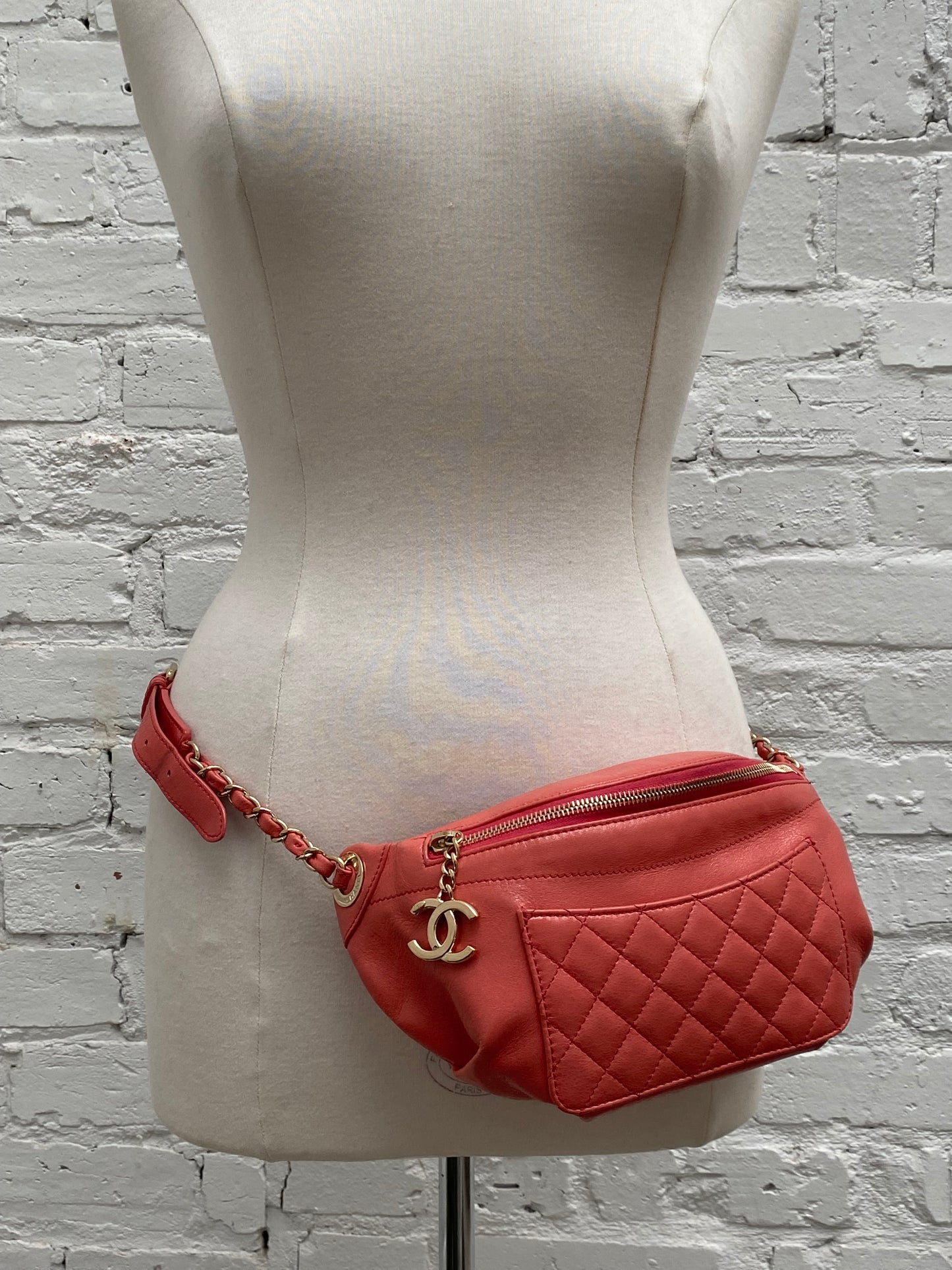 Chanel Pink Crumpled Glazed Lambskin Quilted Waist Bag GHW #25